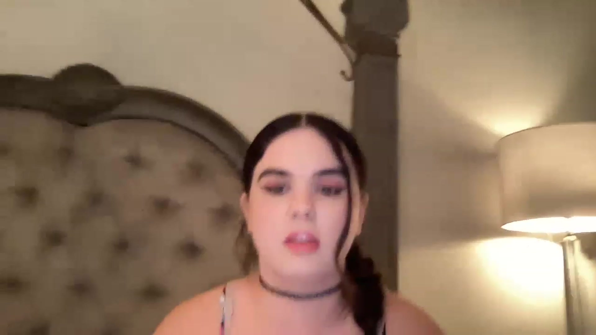 Gallery image thumbnail from Giaislovely's myfreecams stream on, 04/12/2023, 05:24 image 15 of 20