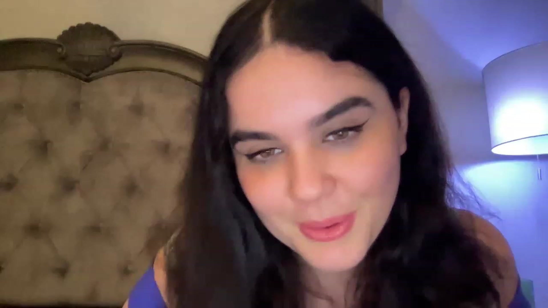 Gallery image thumbnail from Giaislovely's myfreecams stream on, 04/17/2023, 05:05 image 11 of 20