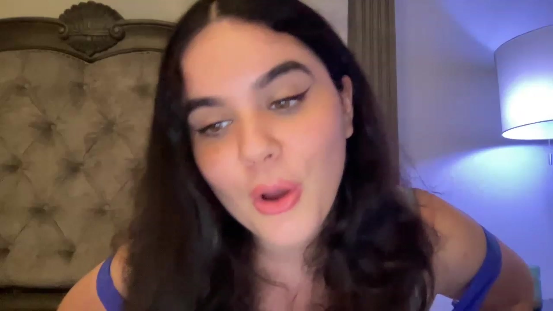 Gallery image thumbnail from Giaislovely's myfreecams stream on, 04/17/2023, 05:05 image 8 of 20