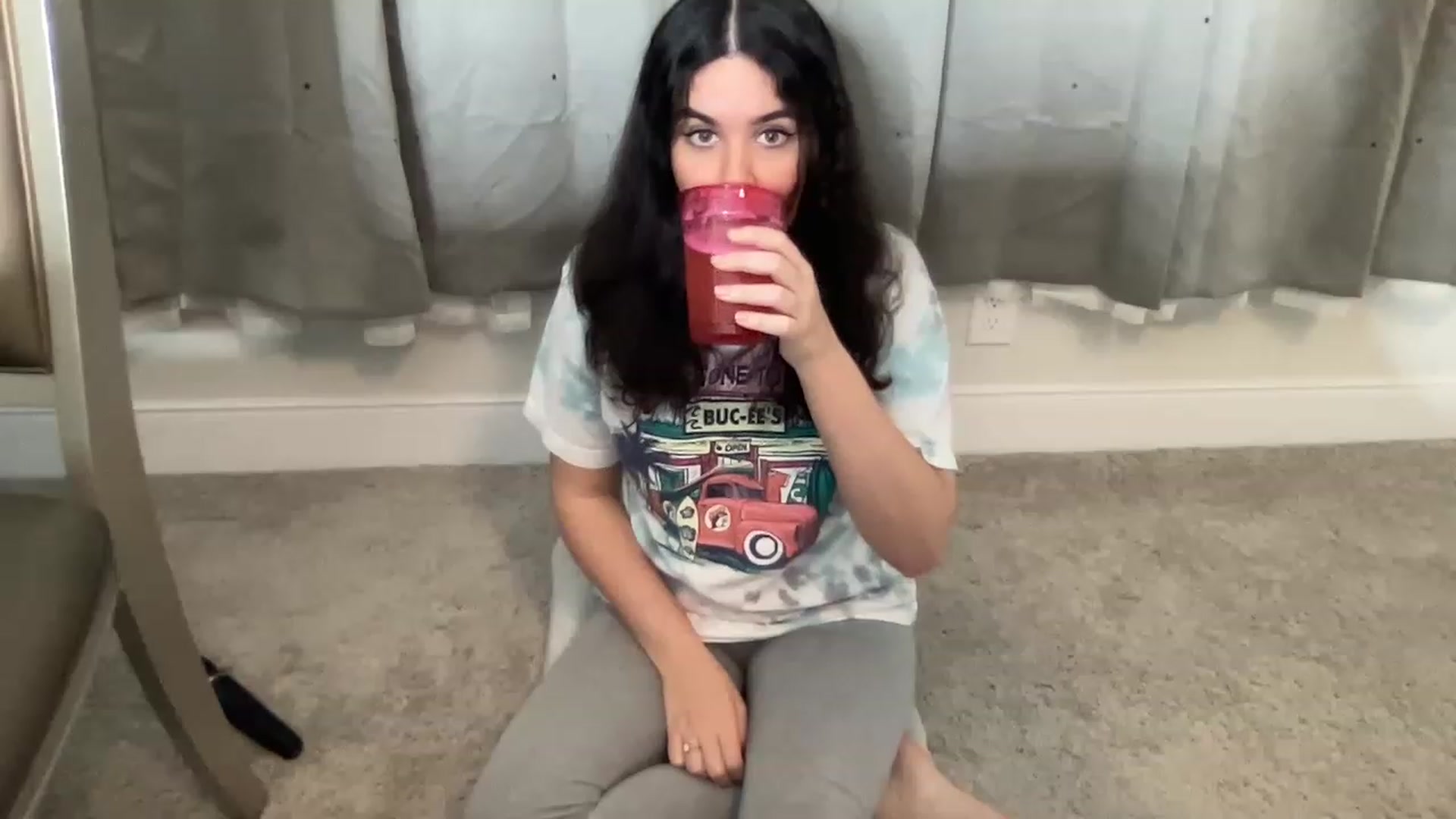 Gallery image thumbnail from Giaislovely's myfreecams stream on, 04/20/2023, 06:07 image 9 of 20