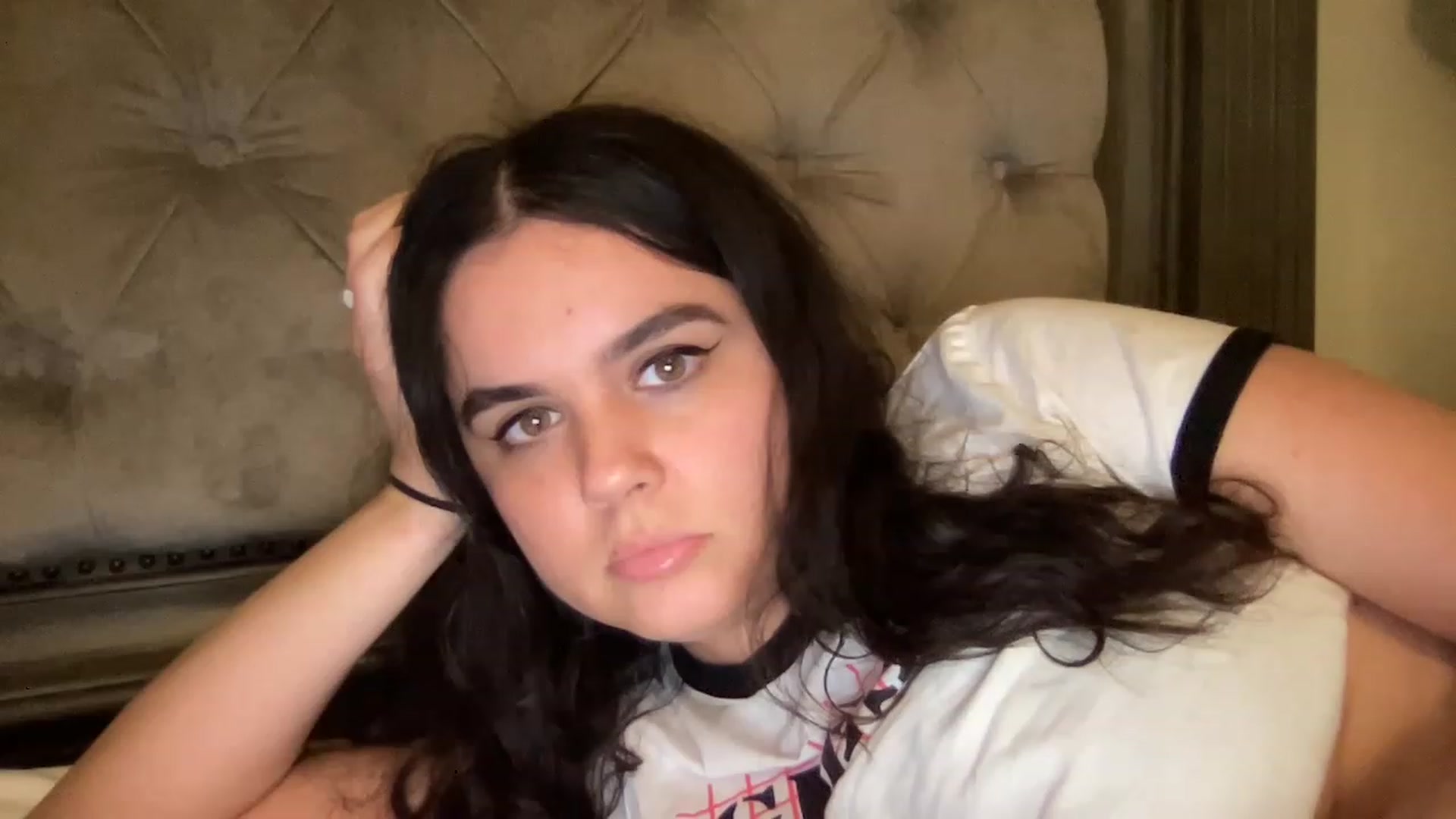 Gallery image thumbnail from Giaislovely's myfreecams stream on, 04/23/2023, 06:25 image 15 of 20