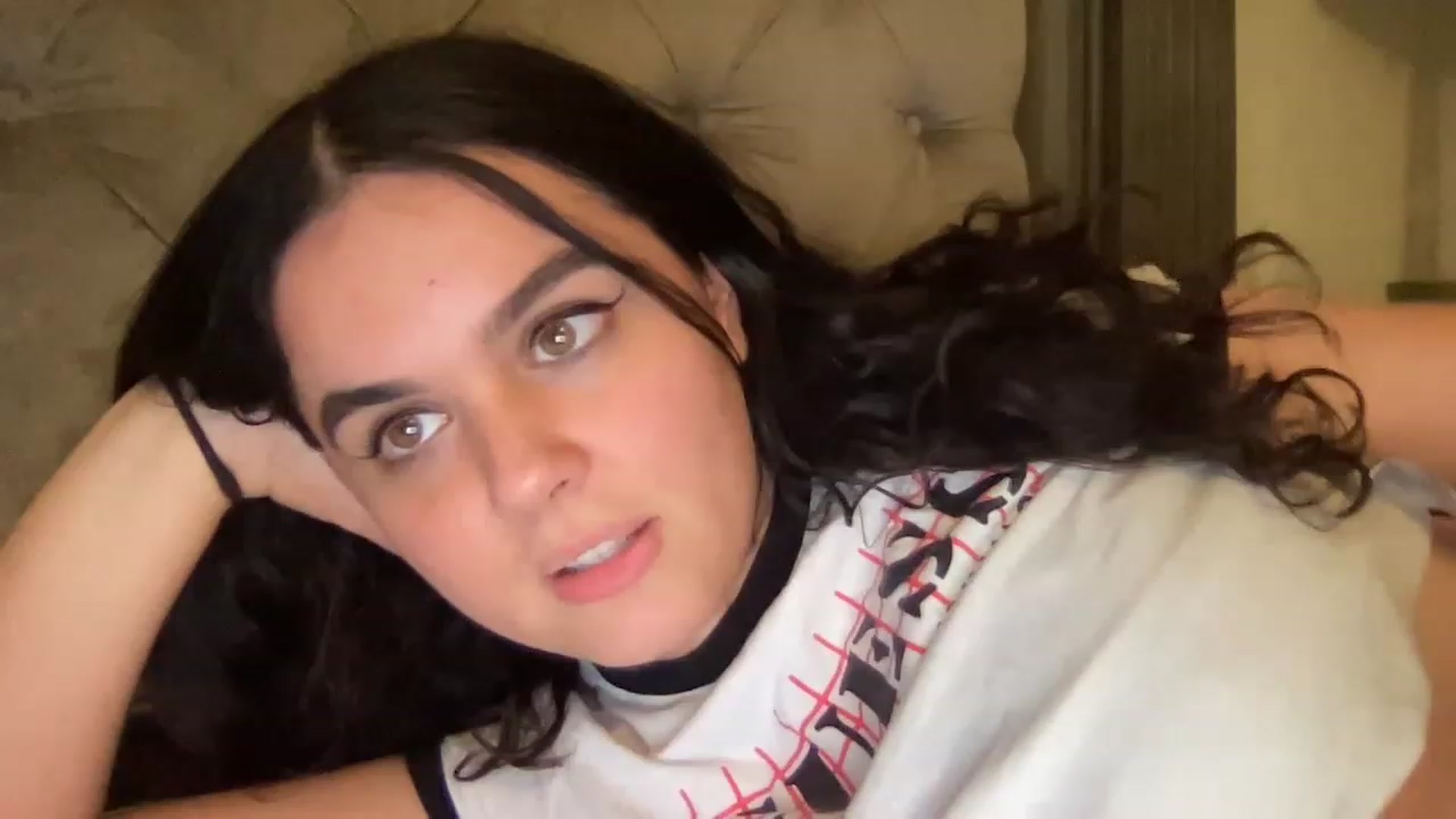 Gallery image thumbnail from Giaislovely's myfreecams stream on, 04/23/2023, 06:25 image 8 of 20