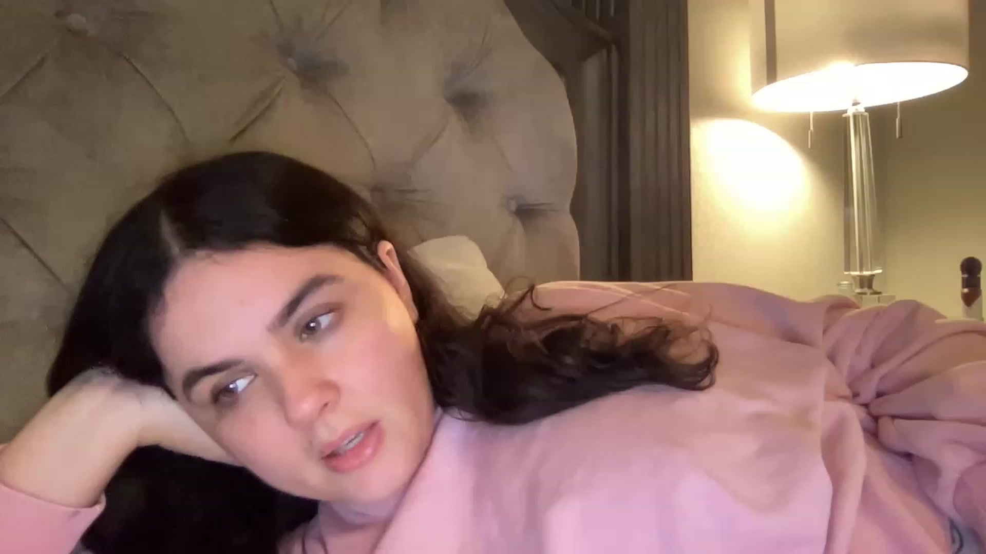 Gallery image thumbnail from Giaislovely's myfreecams stream on, 04/25/2023, 04:59 image 10 of 20