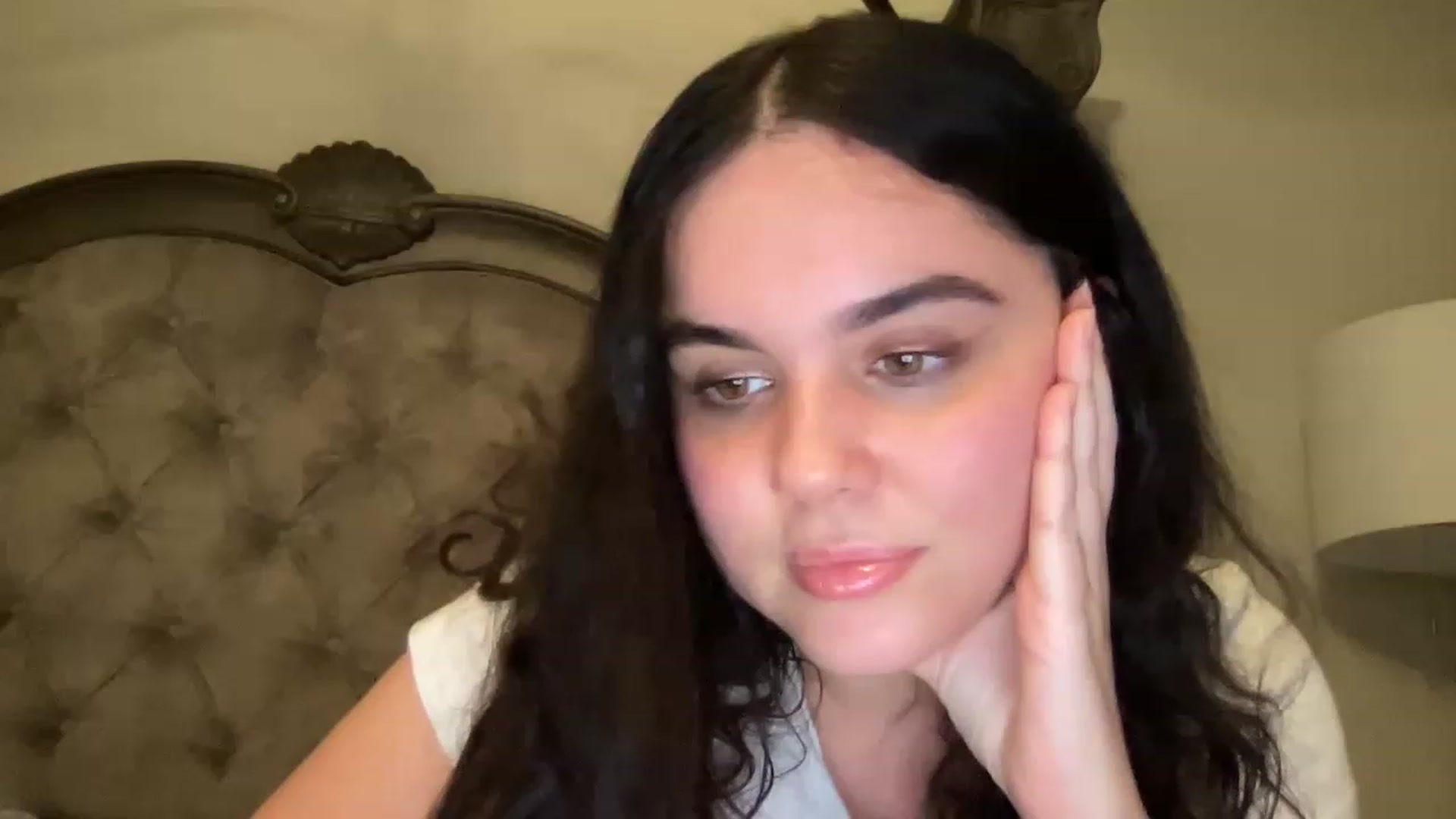 Gallery image thumbnail from Giaislovely's myfreecams stream on, 04/27/2023, 05:01 image 13 of 20