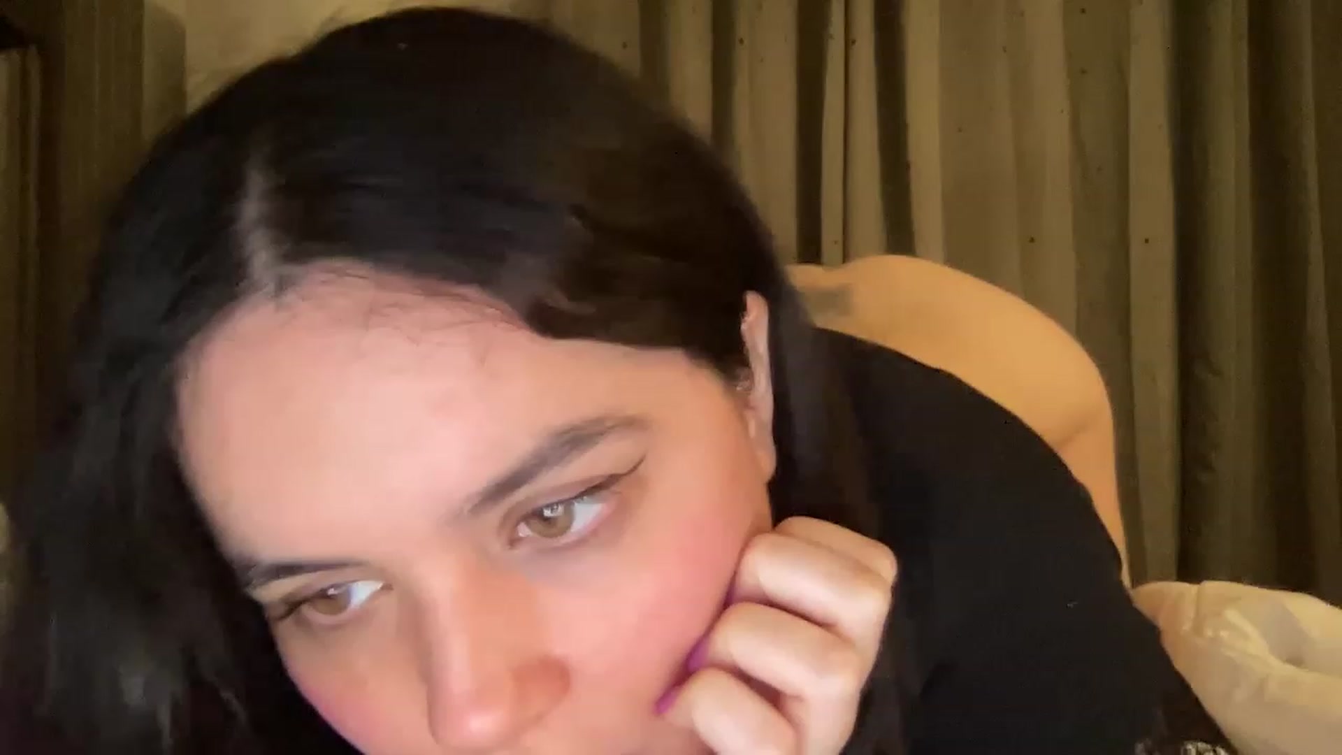 Gallery image thumbnail from Giaislovely's myfreecams stream on, 05/04/2023, 05:59 image 20 of 20