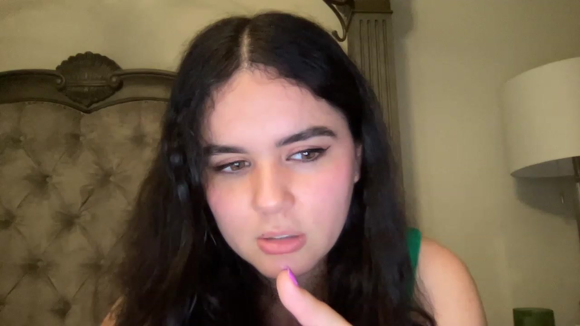 Gallery image thumbnail from Giaislovely's myfreecams stream on, 05/10/2023, 07:03 image 4 of 20