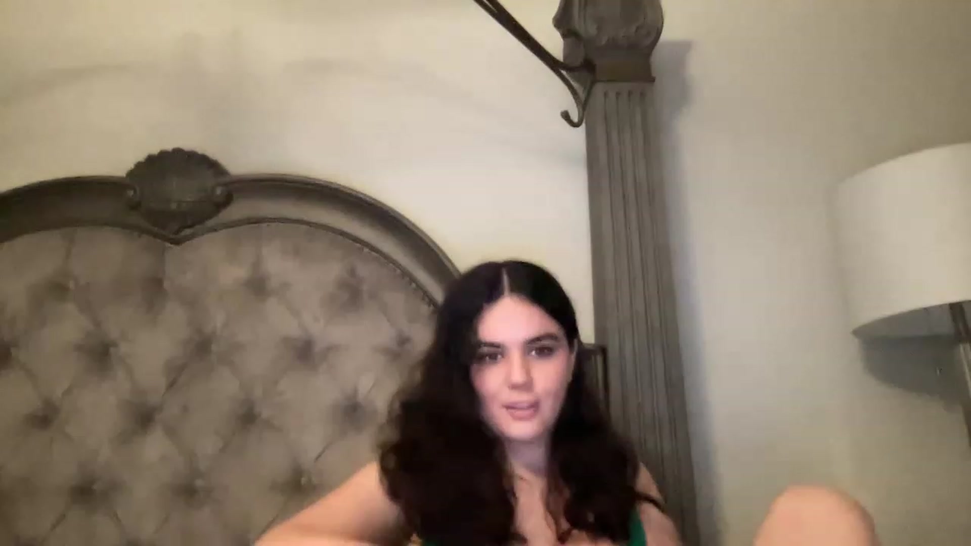 Gallery image thumbnail from Giaislovely's myfreecams stream on, 05/10/2023, 07:03 image 17 of 20