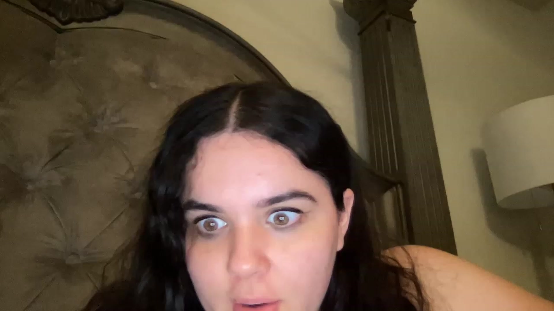 Gallery image thumbnail from Giaislovely's myfreecams stream on, 05/15/2023, 08:28 image 9 of 20