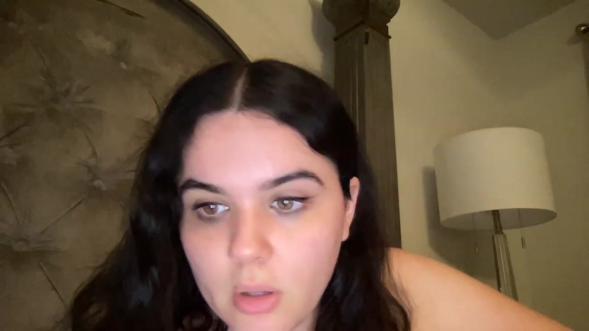 Gallery image thumbnail from Giaislovely's myfreecams stream on, 05/15/2023, 08:28 image 14 of 20