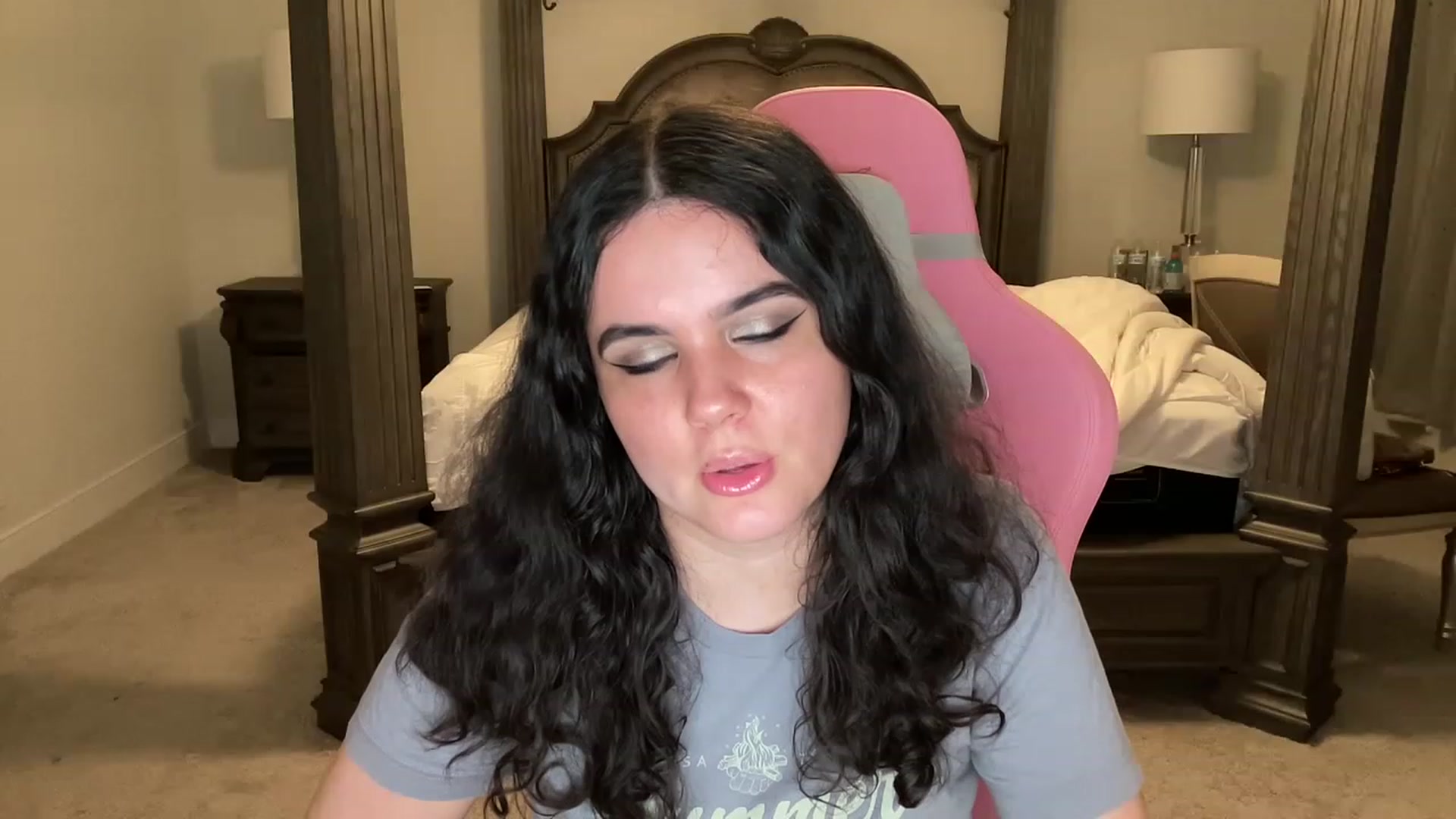 Gallery image thumbnail from Giaislovely's myfreecams stream on, 05/16/2023, 05:05 image 8 of 20