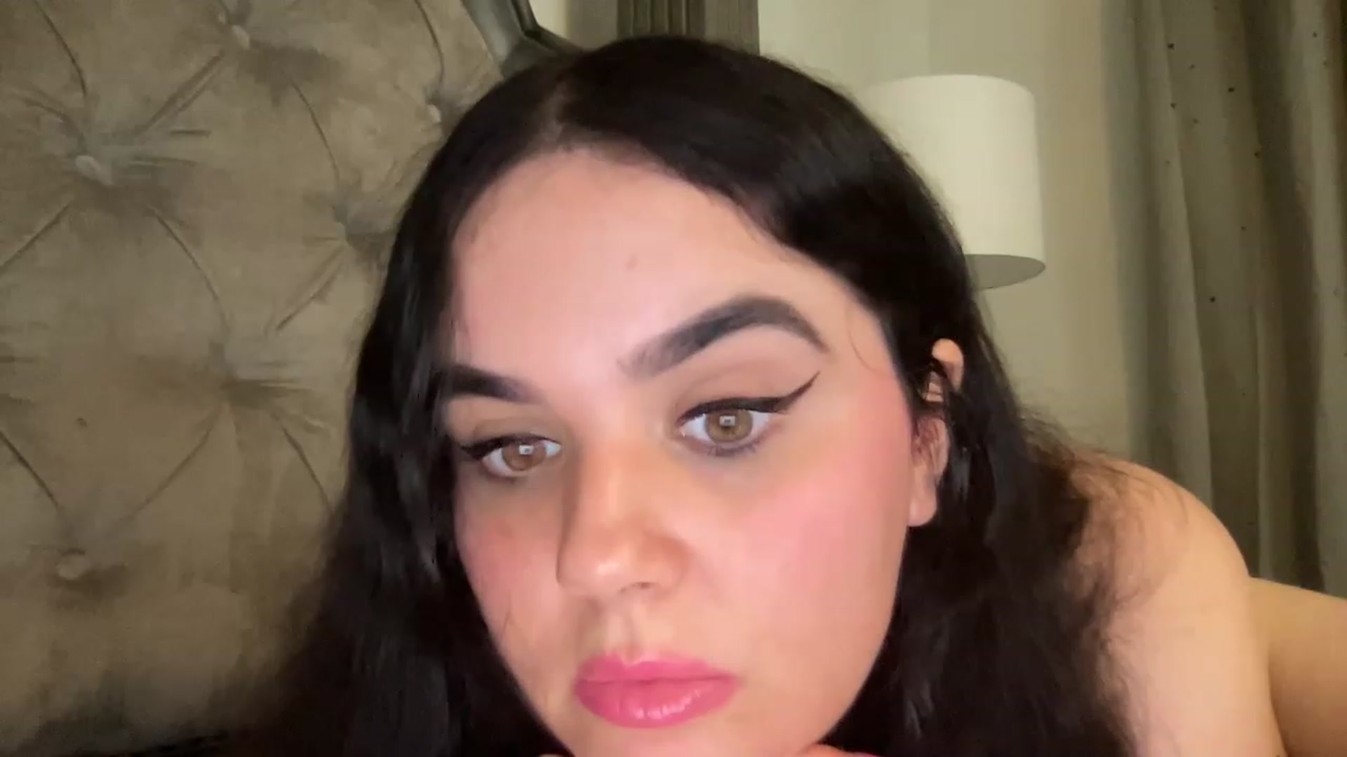 Gallery image thumbnail from Giaislovely's myfreecams stream on, 05/18/2023, 05:16 image 15 of 20