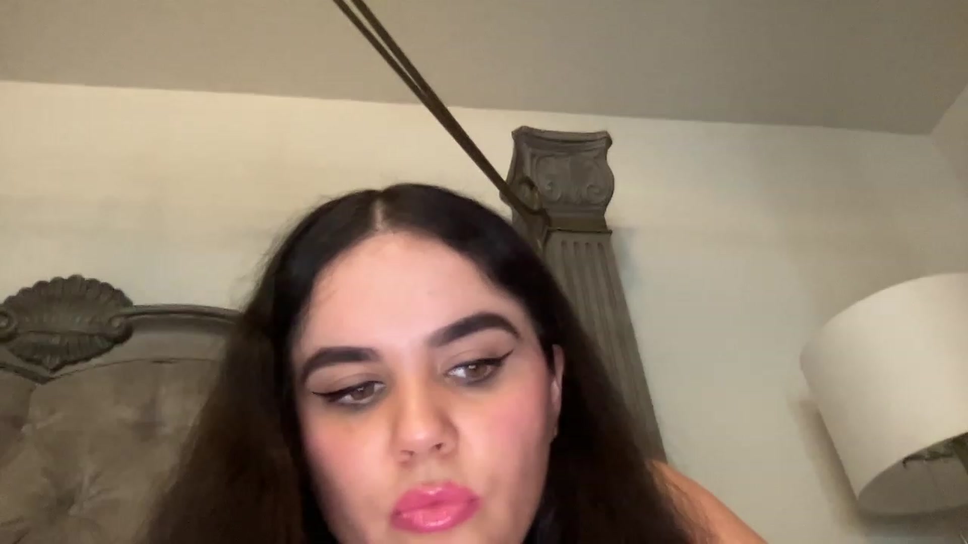 Gallery image thumbnail from Giaislovely's myfreecams stream on, 05/18/2023, 07:27 image 1 of 20