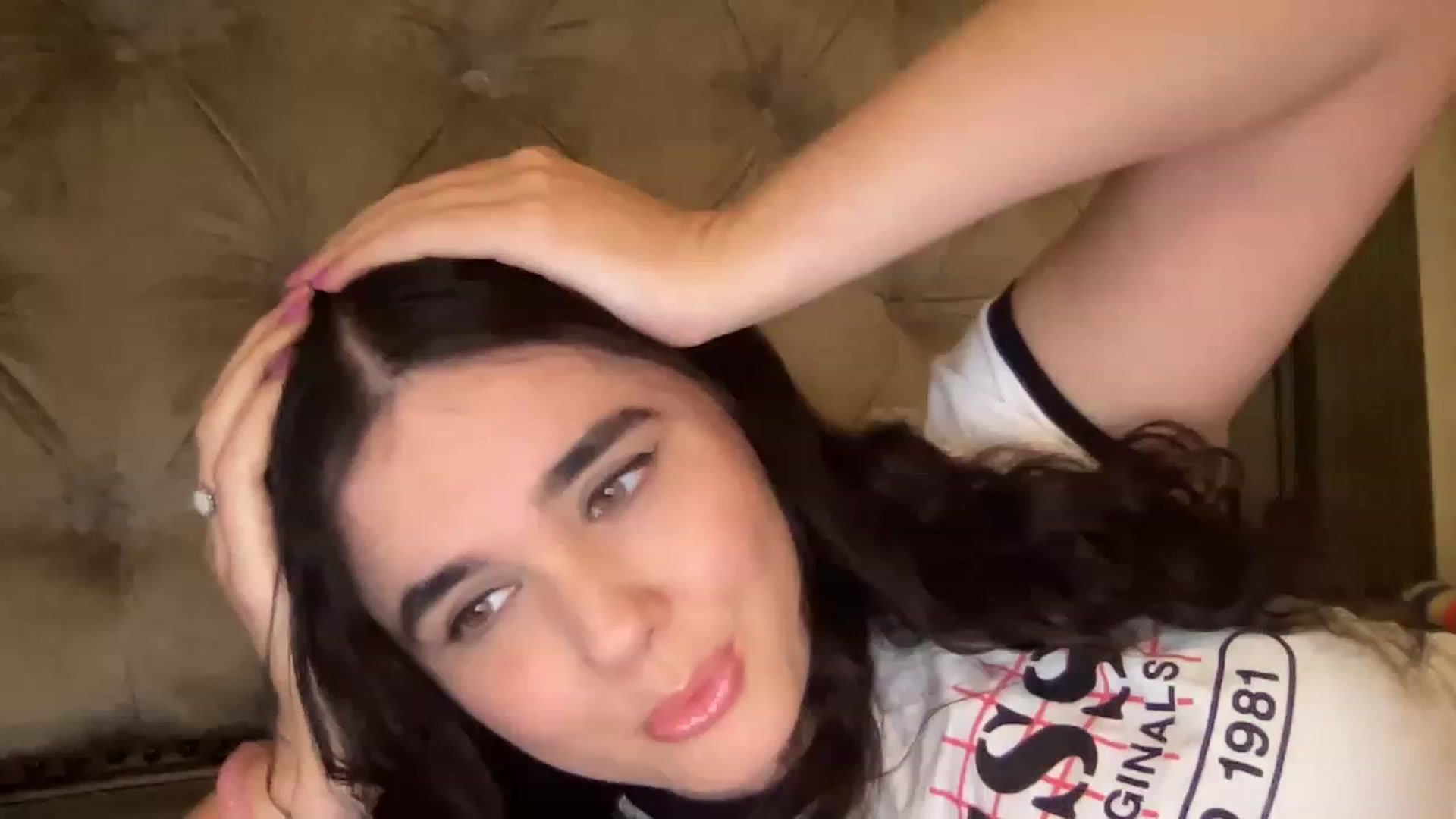 Gallery image thumbnail from Giaislovely's myfreecams stream on, 05/22/2023, 04:12 image 9 of 20