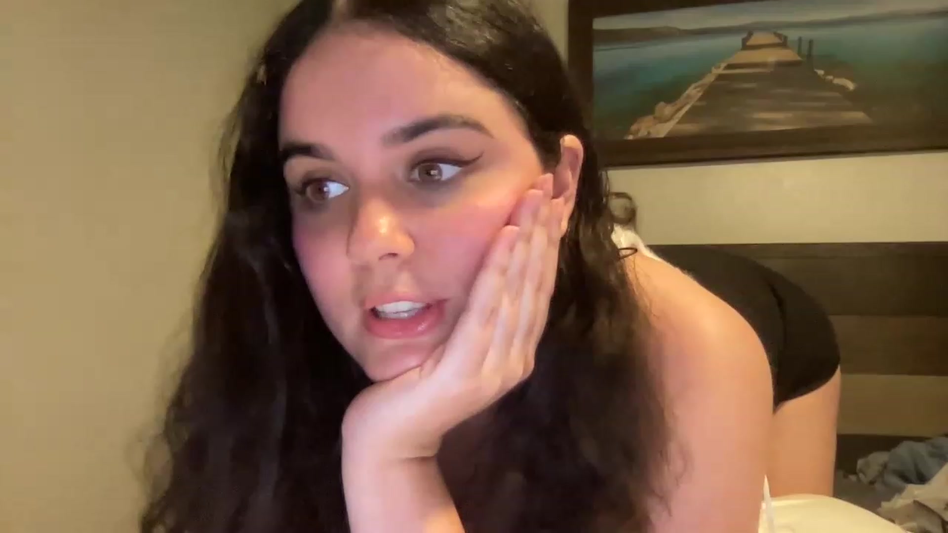 Gallery image thumbnail from Giaislovely's myfreecams stream on, 06/05/2023, 06:55 image 4 of 20
