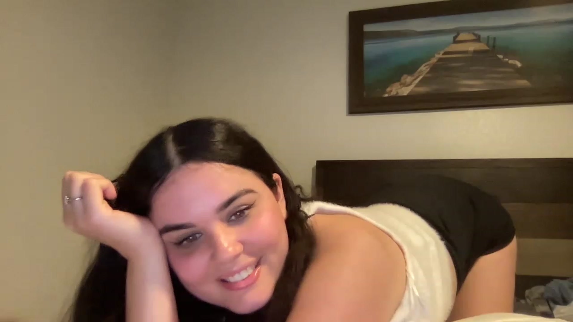 Gallery image thumbnail from Giaislovely's myfreecams stream on, 06/05/2023, 06:55 image 7 of 20