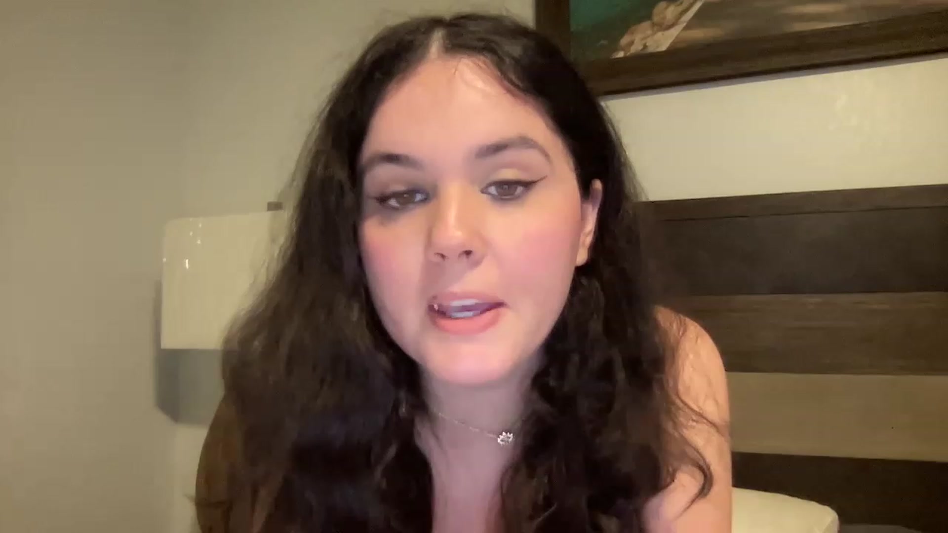 Gallery image thumbnail from Giaislovely's myfreecams stream on, 06/07/2023, 21:44 image 15 of 20