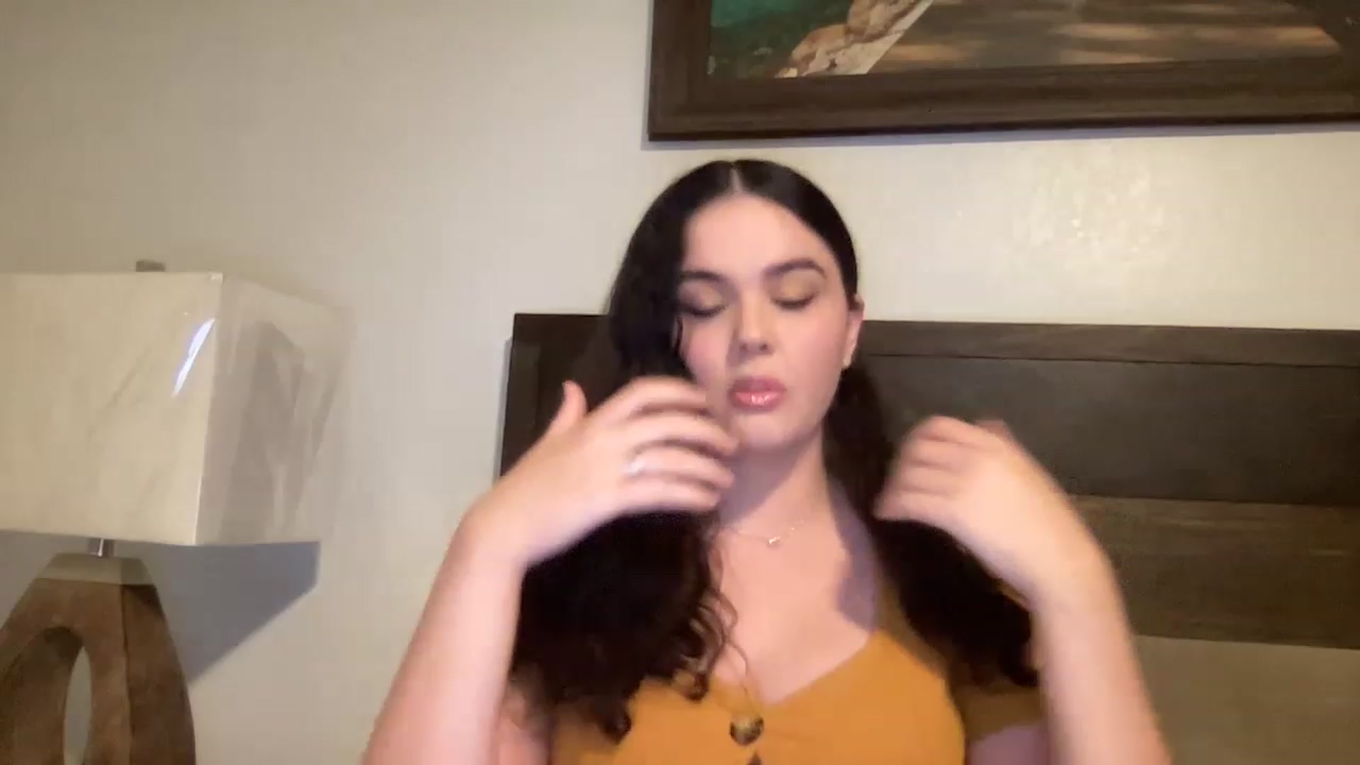 Gallery image thumbnail from Giaislovely's myfreecams stream on, 06/12/2023, 04:25 image 8 of 20