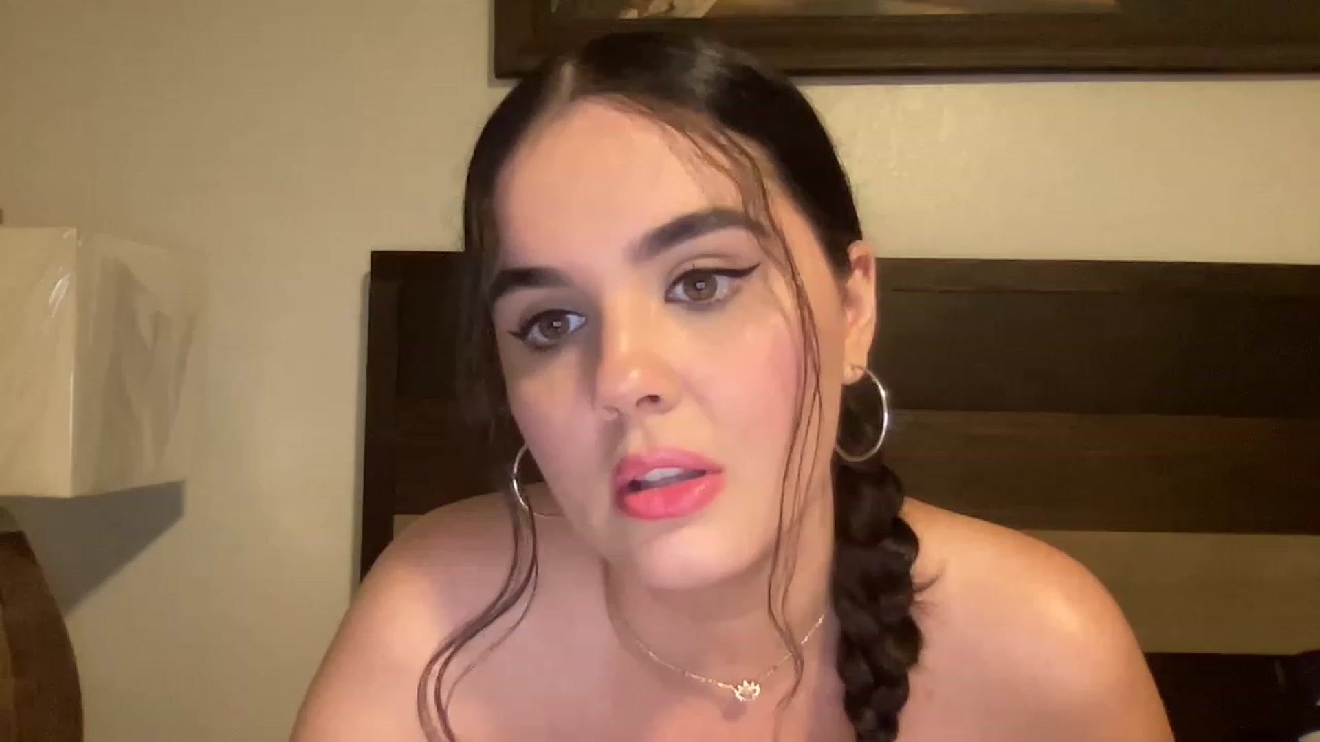 Gallery image thumbnail from Giaislovely's myfreecams stream on, 06/13/2023, 05:33 image 12 of 20