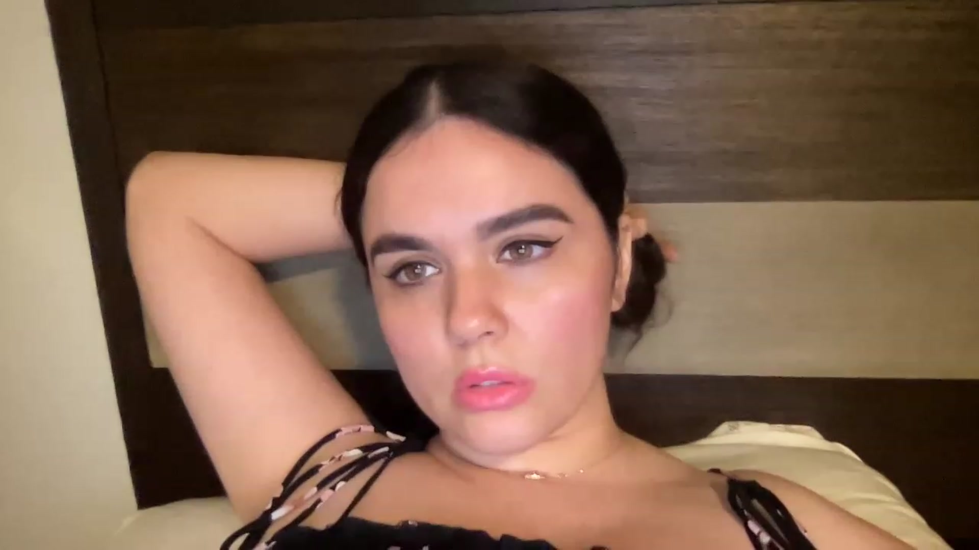 Gallery image thumbnail from Giaislovely's myfreecams stream on, 06/14/2023, 05:49 image 10 of 20