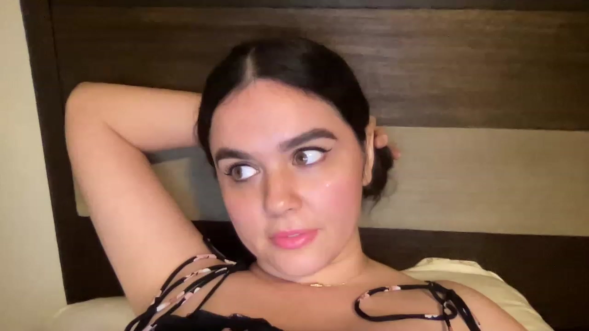 Gallery image thumbnail from Giaislovely's myfreecams stream on, 06/14/2023, 05:49 image 7 of 20