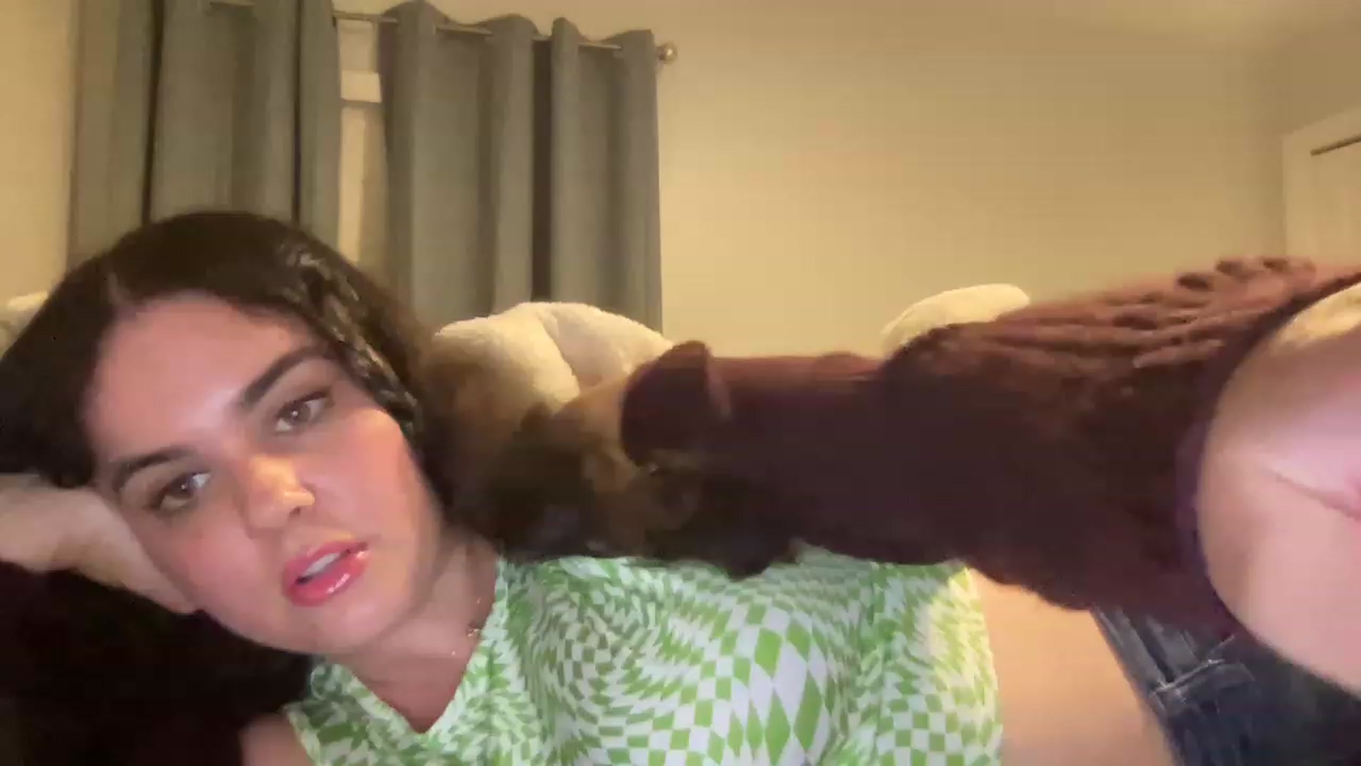 Gallery image thumbnail from Giaislovely's myfreecams stream on, 06/23/2023, 06:47 image 7 of 20