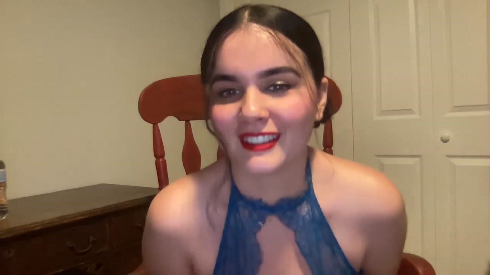 Gallery image thumbnail from Giaislovely's myfreecams stream on, 07/02/2023, 06:56 image 5 of 20