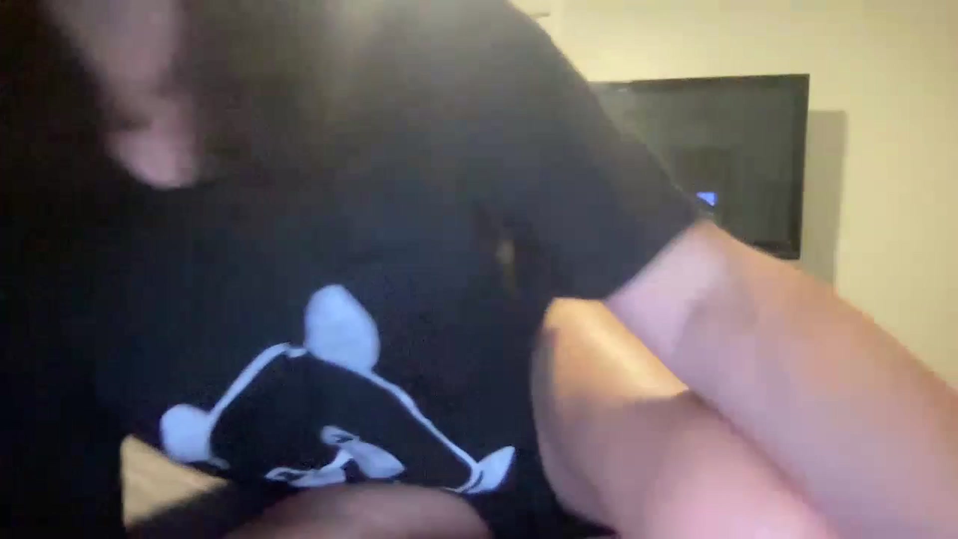 Gallery image thumbnail from Giaislovely's myfreecams stream on, 07/04/2023, 06:30 image 11 of 20