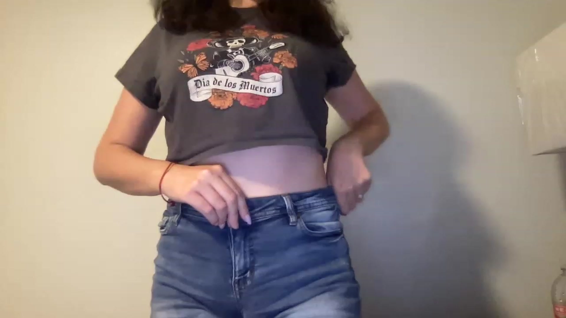 Gallery image thumbnail from Giaislovely's myfreecams stream on, 07/07/2023, 05:00 image 7 of 20