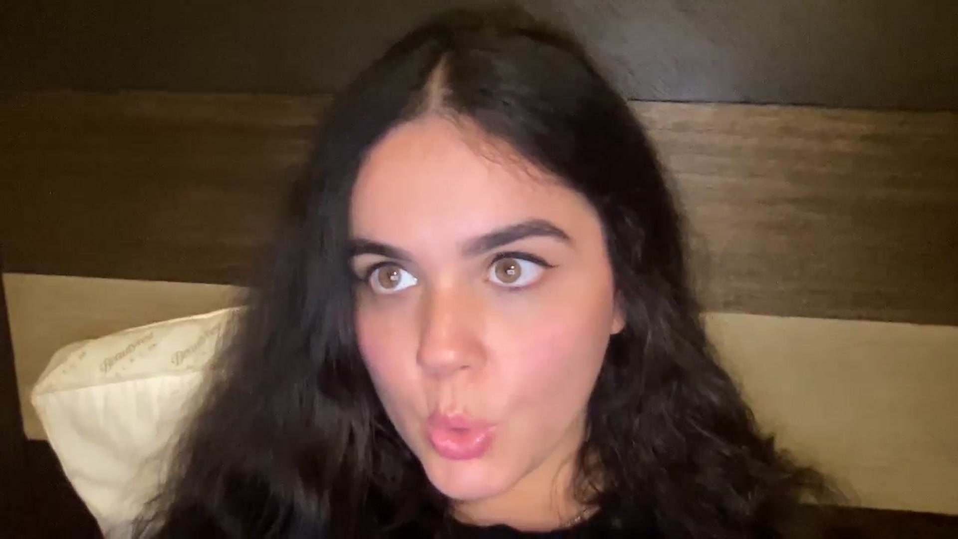 Gallery image thumbnail from Giaislovely's myfreecams stream on, 07/27/2023, 05:27 image 13 of 20
