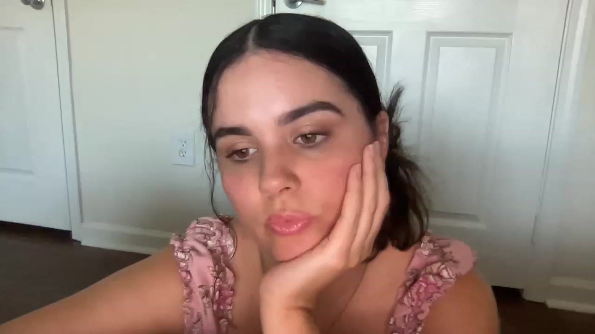 Gallery image thumbnail from Giaislovely's myfreecams stream on, 08/09/2023, 23:13 image 20 of 20