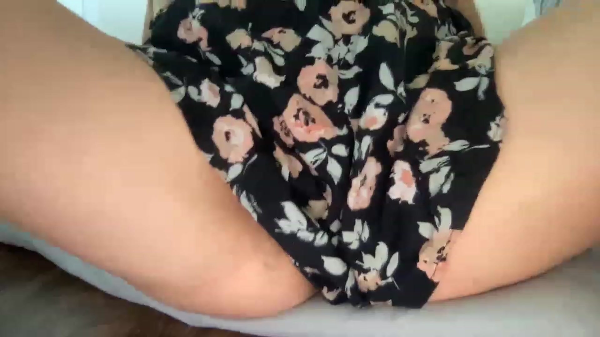 Gallery image thumbnail from Giaislovely's myfreecams stream on, 08/13/2023, 23:08 image 15 of 20