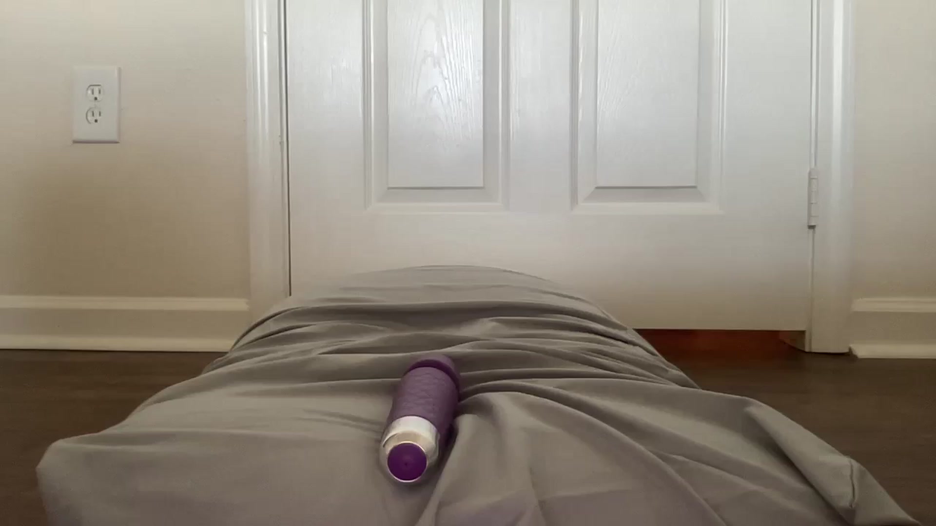 Gallery image thumbnail from Giaislovely's myfreecams stream on, 08/14/2023, 22:05 image 1 of 20