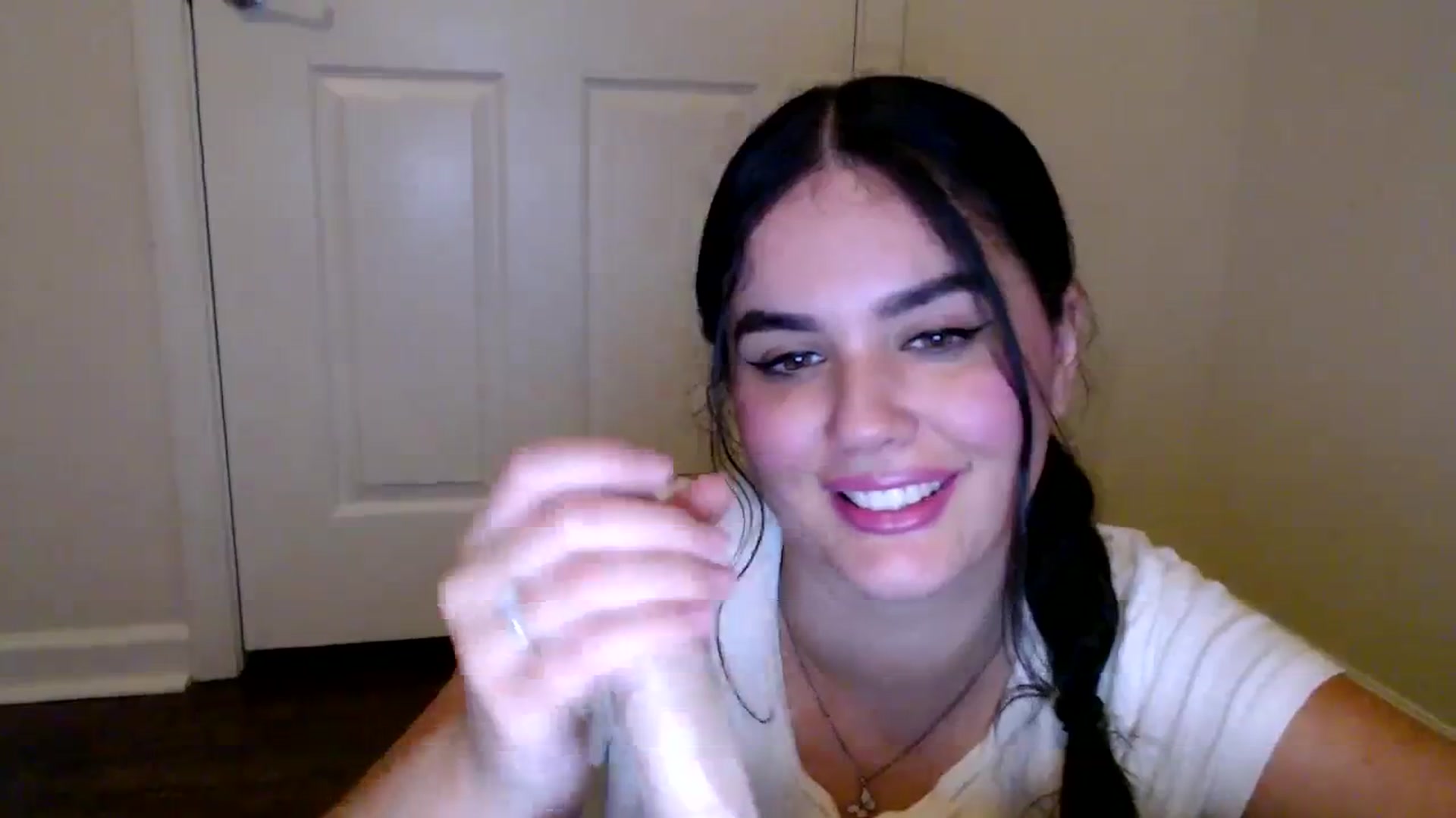 Gallery image thumbnail from Giaislovely's myfreecams stream on, 08/16/2023, 05:56 image 2 of 20
