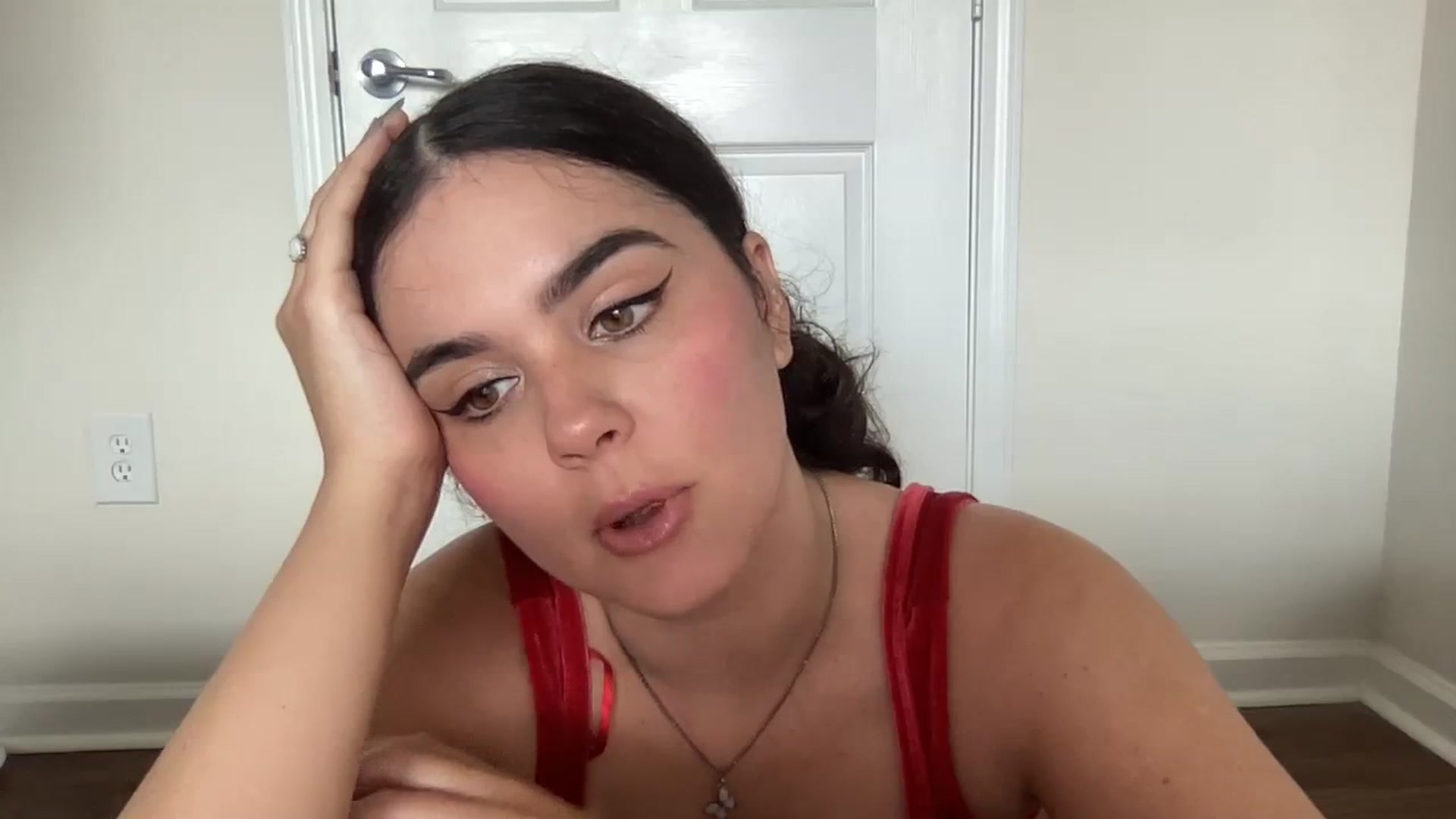Gallery image thumbnail from Giaislovely's myfreecams stream on, 08/29/2023, 20:35 image 16 of 20
