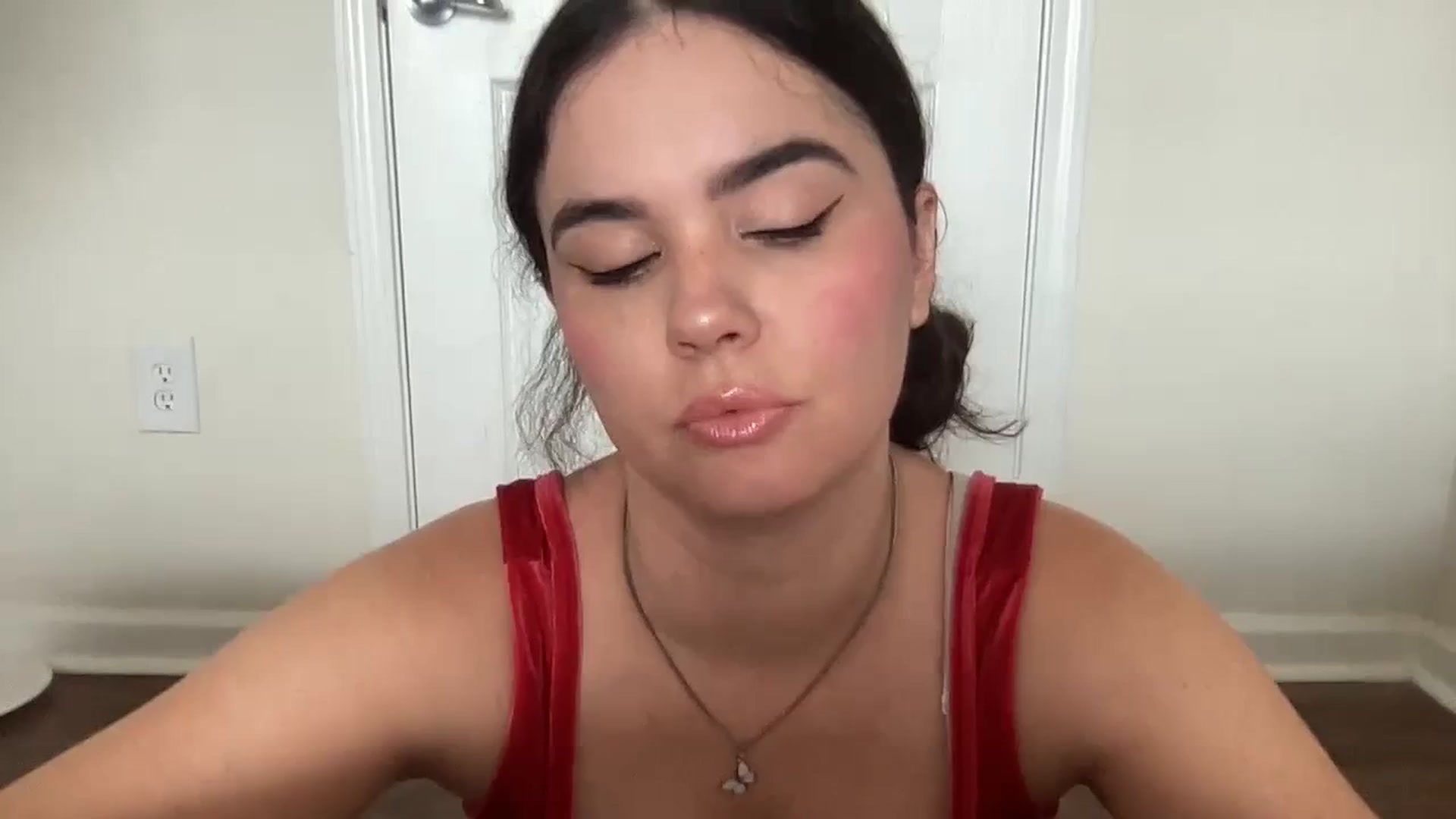 Gallery image thumbnail from Giaislovely's myfreecams stream on, 08/29/2023, 20:35 image 6 of 20