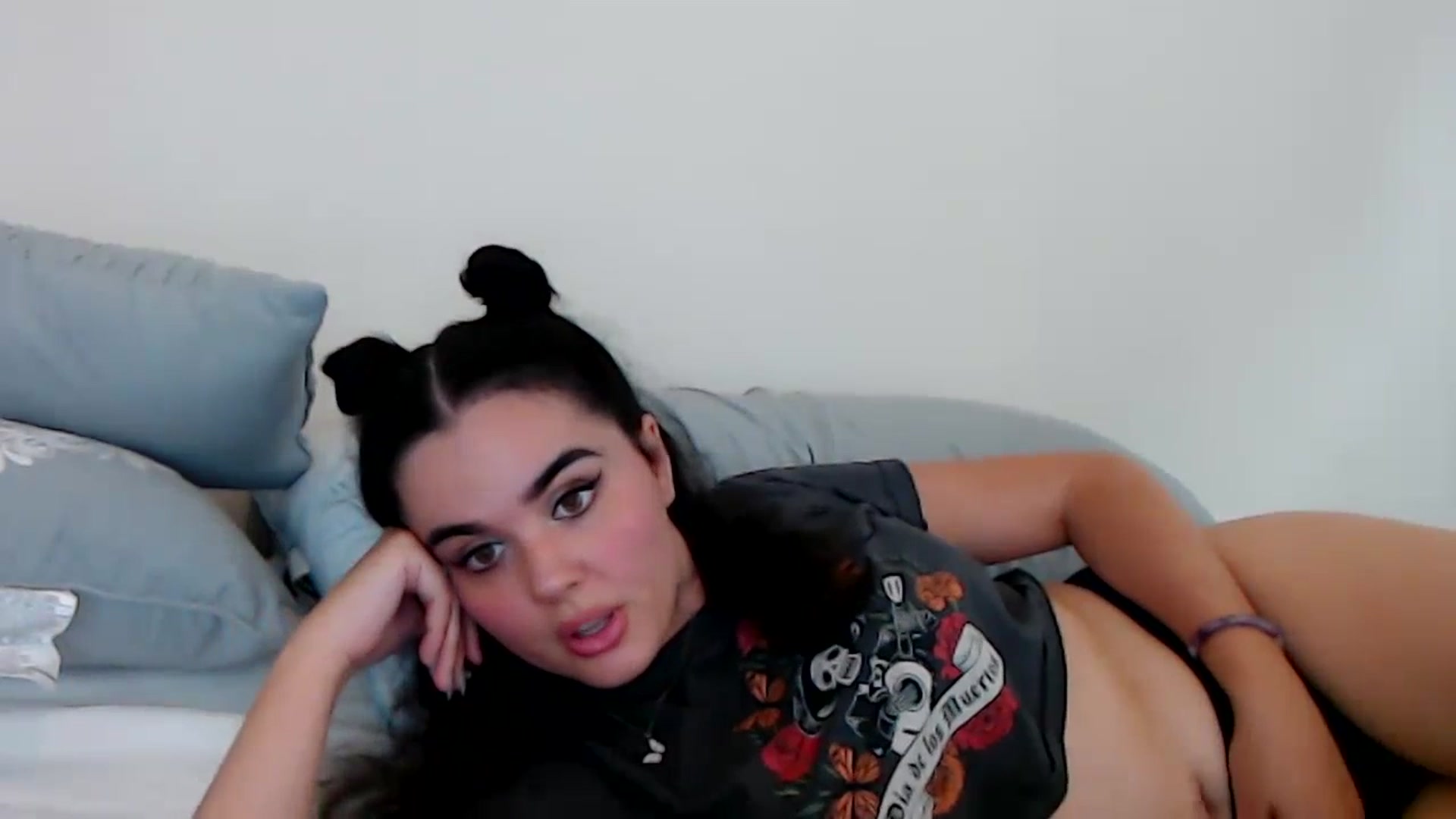 Gallery image thumbnail from Giaislovely's myfreecams stream on, 08/30/2023, 05:35 image 16 of 20