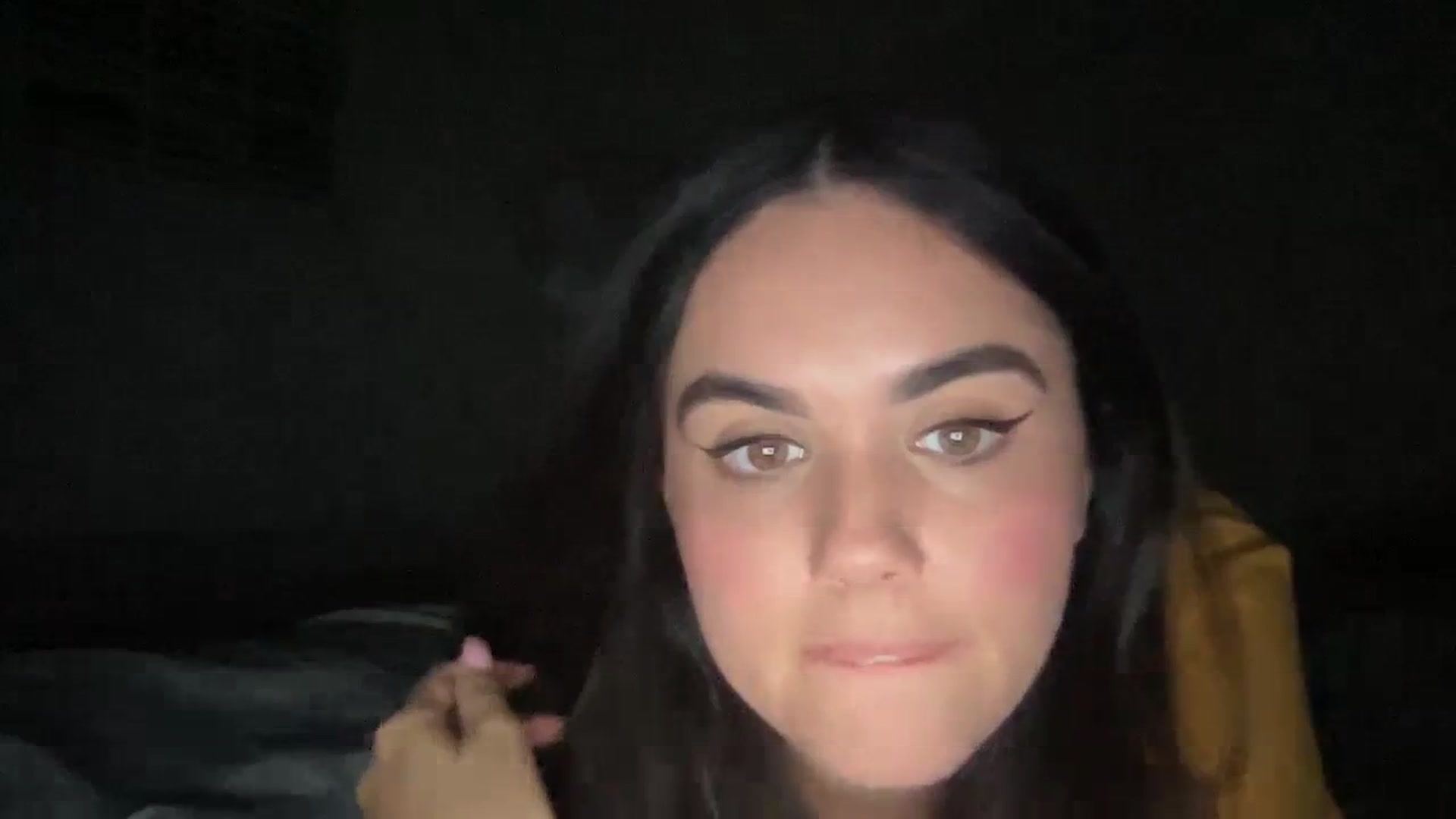 Gallery image thumbnail from Giaislovely's myfreecams stream on, 09/23/2023, 10:02 image 4 of 20