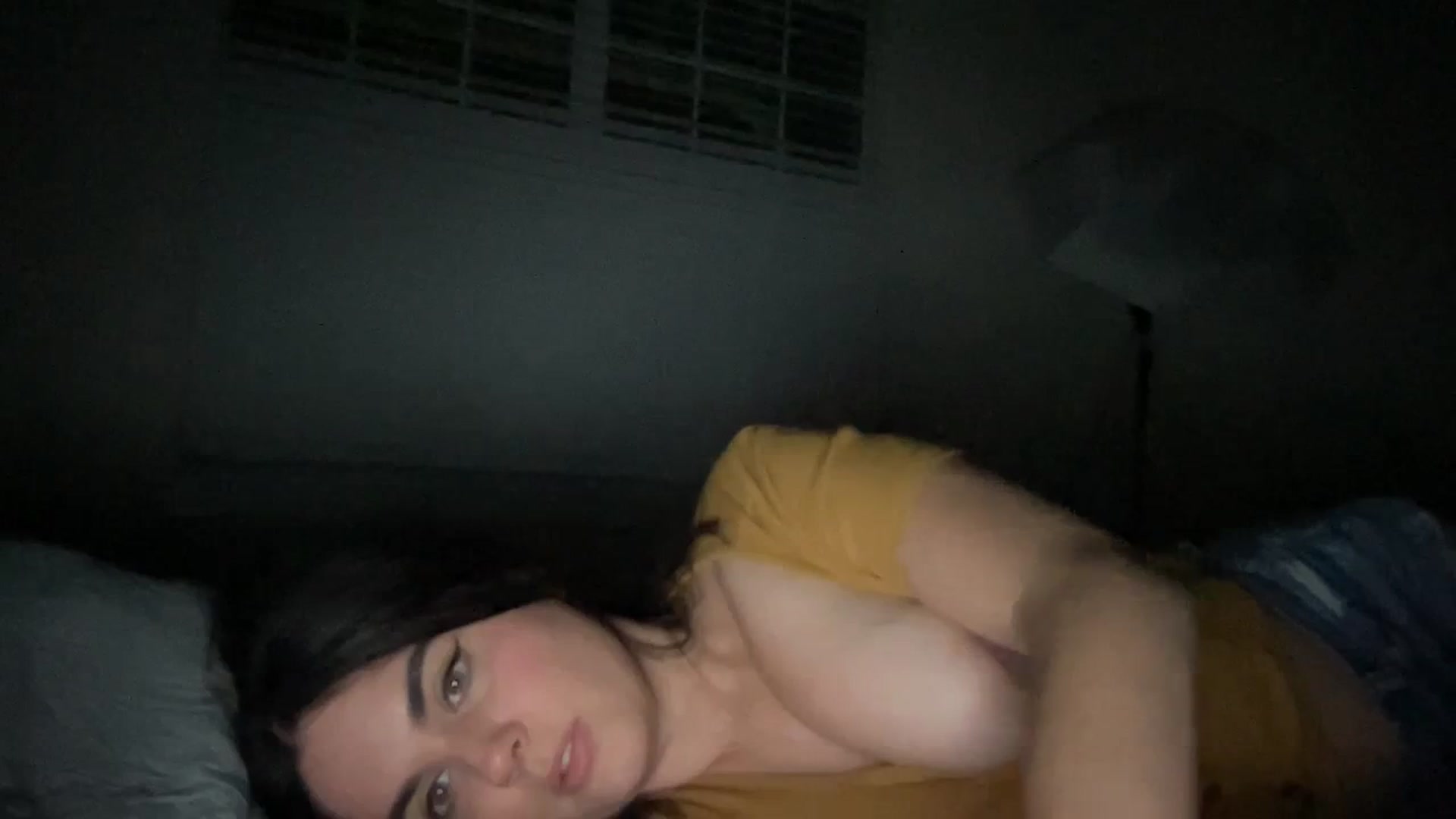 Gallery image thumbnail from Giaislovely's myfreecams stream on, 09/23/2023, 10:02 image 9 of 20