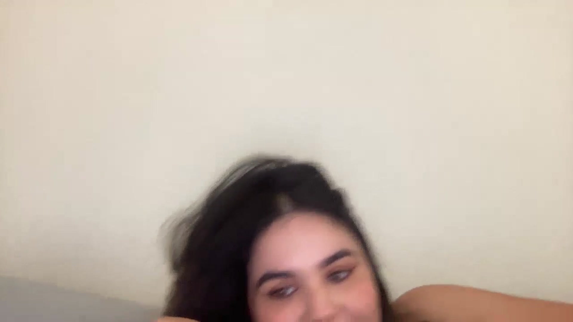 Gallery image thumbnail from Giaislovely's myfreecams stream on, 10/02/2023, 07:09 image 19 of 20