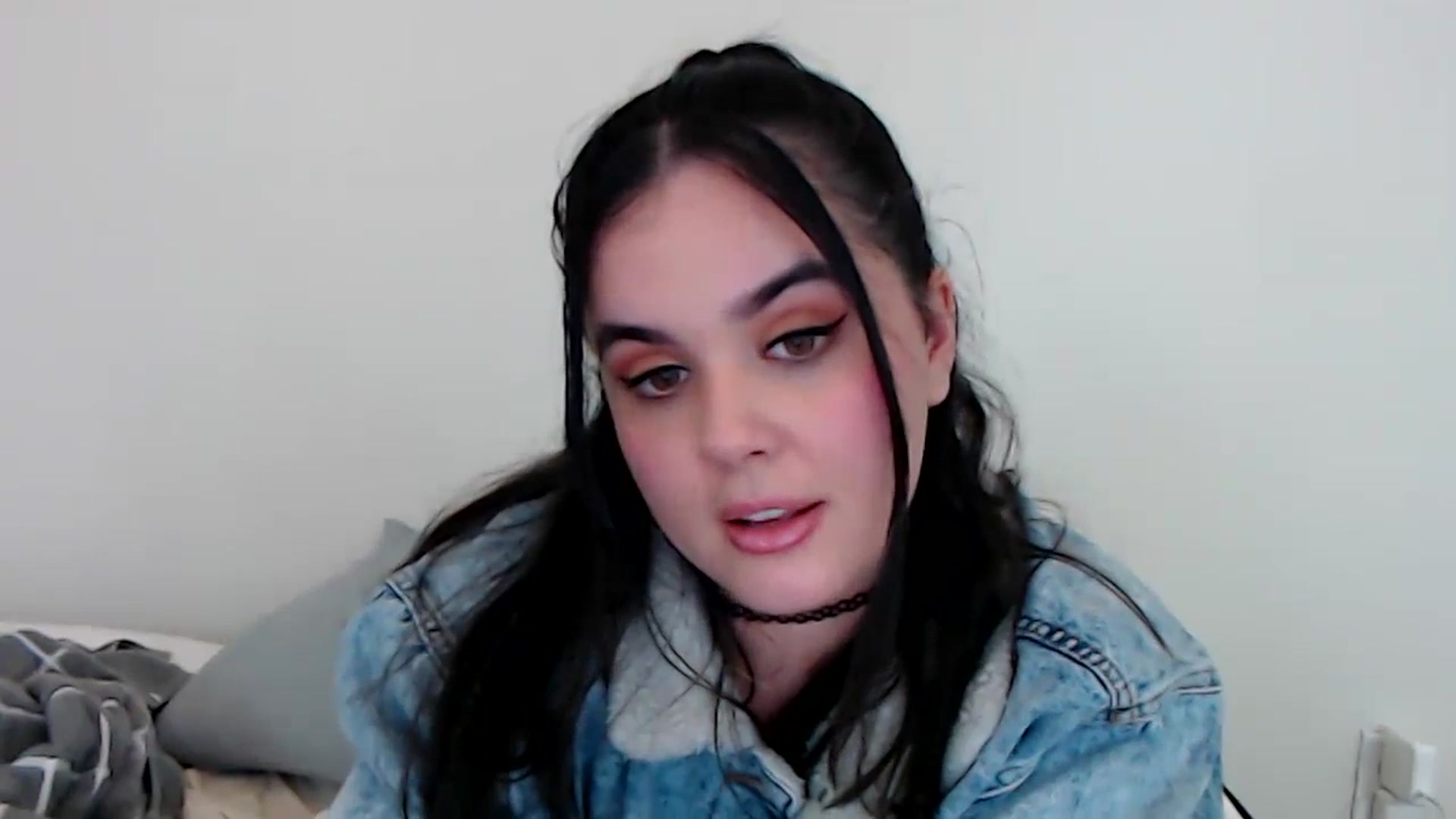 Gallery image thumbnail from Giaislovely's myfreecams stream on, 12/01/2023, 08:11 image 20 of 20