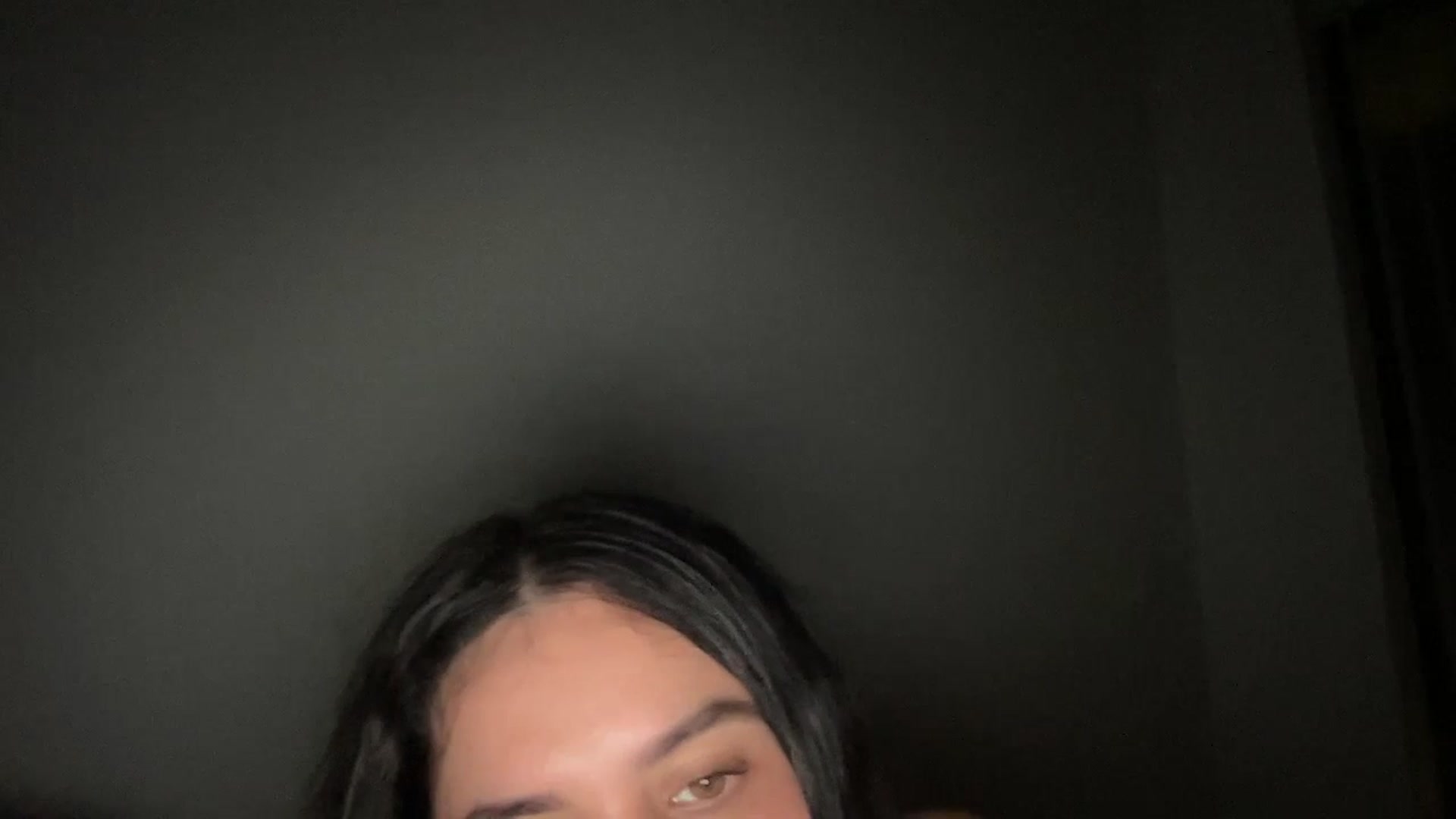 Gallery image thumbnail from Giaislovely's myfreecams stream on, 12/06/2023, 09:43 image 10 of 20