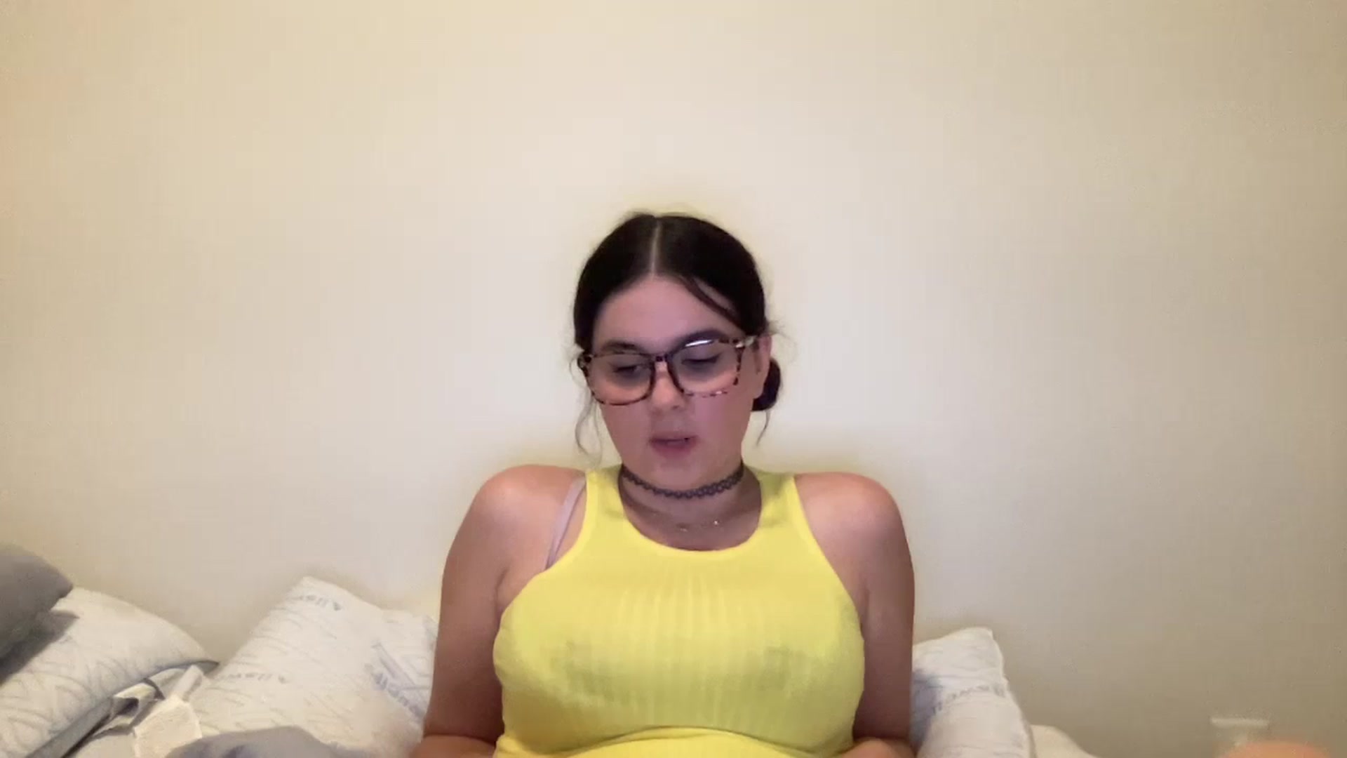 Gallery image thumbnail from Giaislovely's myfreecams stream on, 12/12/2023, 07:09 image 10 of 20