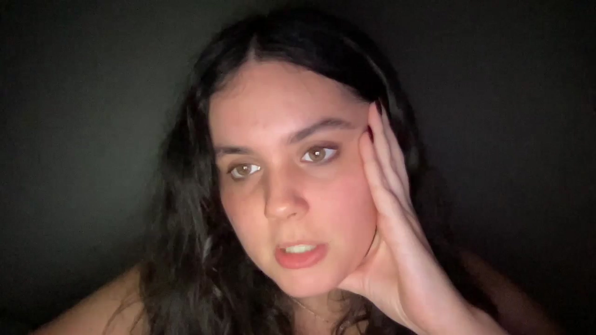 Gallery image thumbnail from Giaislovely's myfreecams stream on, 12/12/2023, 08:20 image 5 of 20