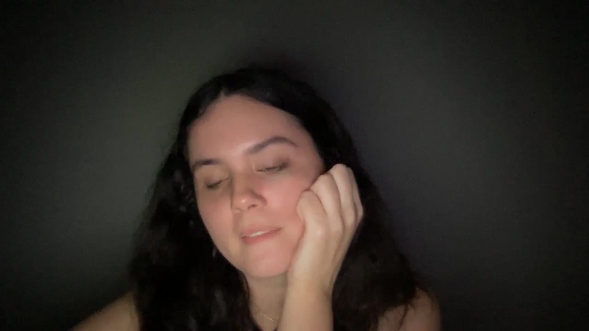 Gallery image thumbnail from Giaislovely's myfreecams stream on, 12/12/2023, 08:20 image 19 of 20
