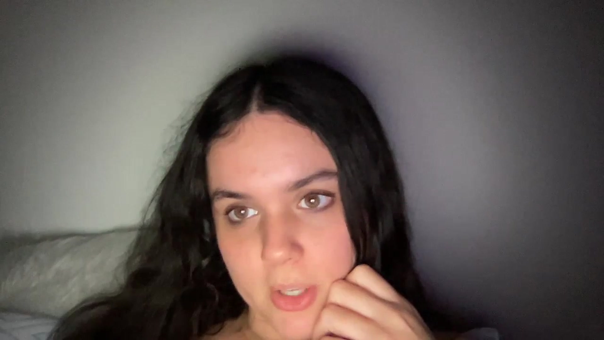 Gallery image thumbnail from Giaislovely's myfreecams stream on, 12/12/2023, 08:20 image 9 of 20