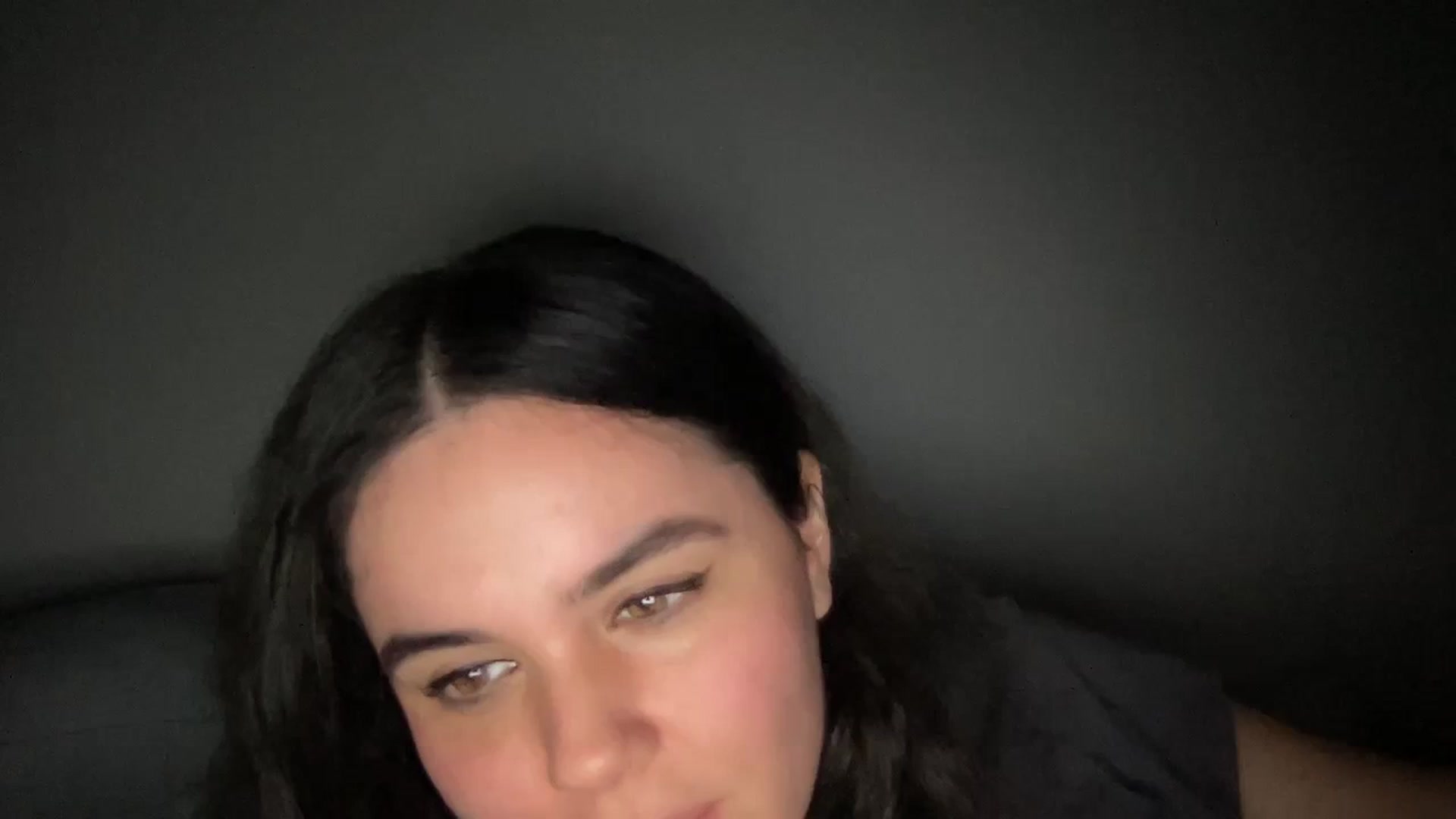 Gallery image thumbnail from Giaislovely's myfreecams stream on, 12/14/2023, 08:12 image 5 of 20