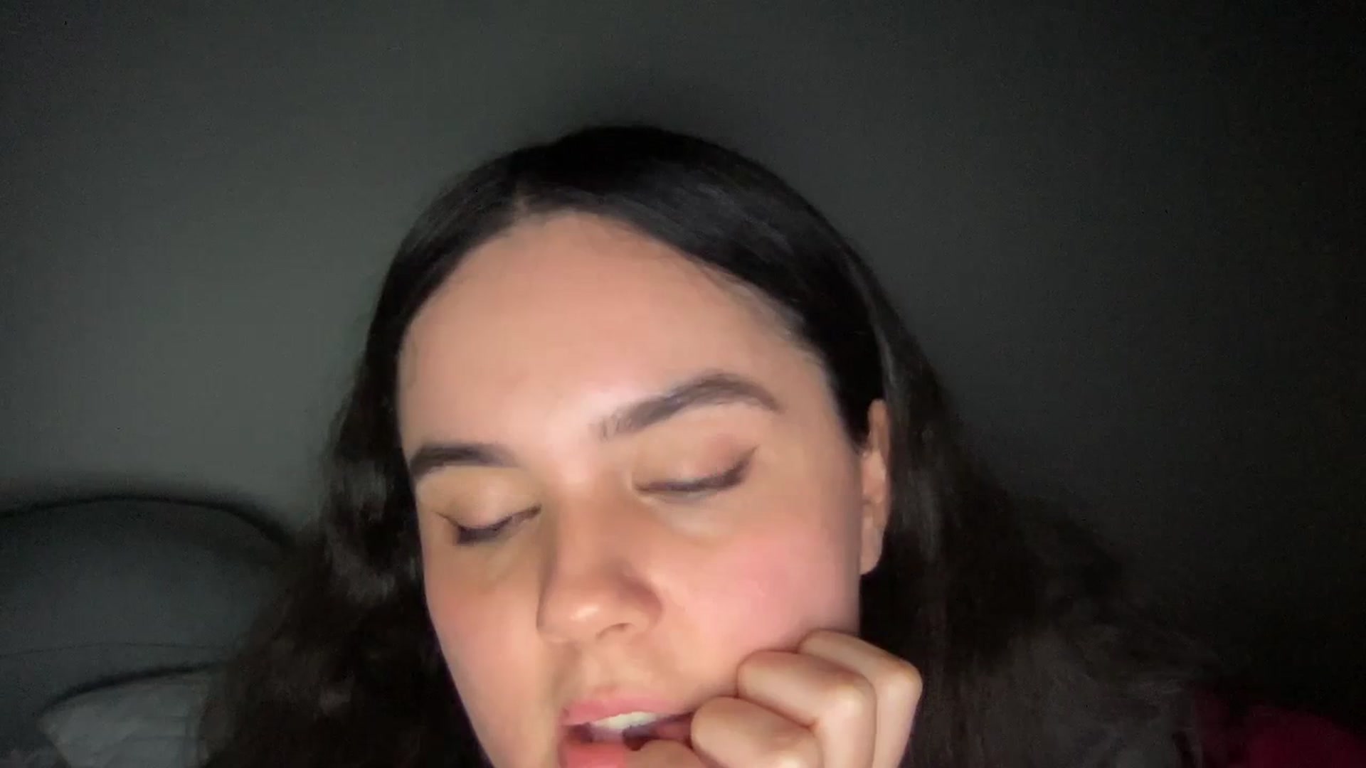 Gallery image thumbnail from Giaislovely's myfreecams stream on, 12/14/2023, 08:12 image 9 of 20