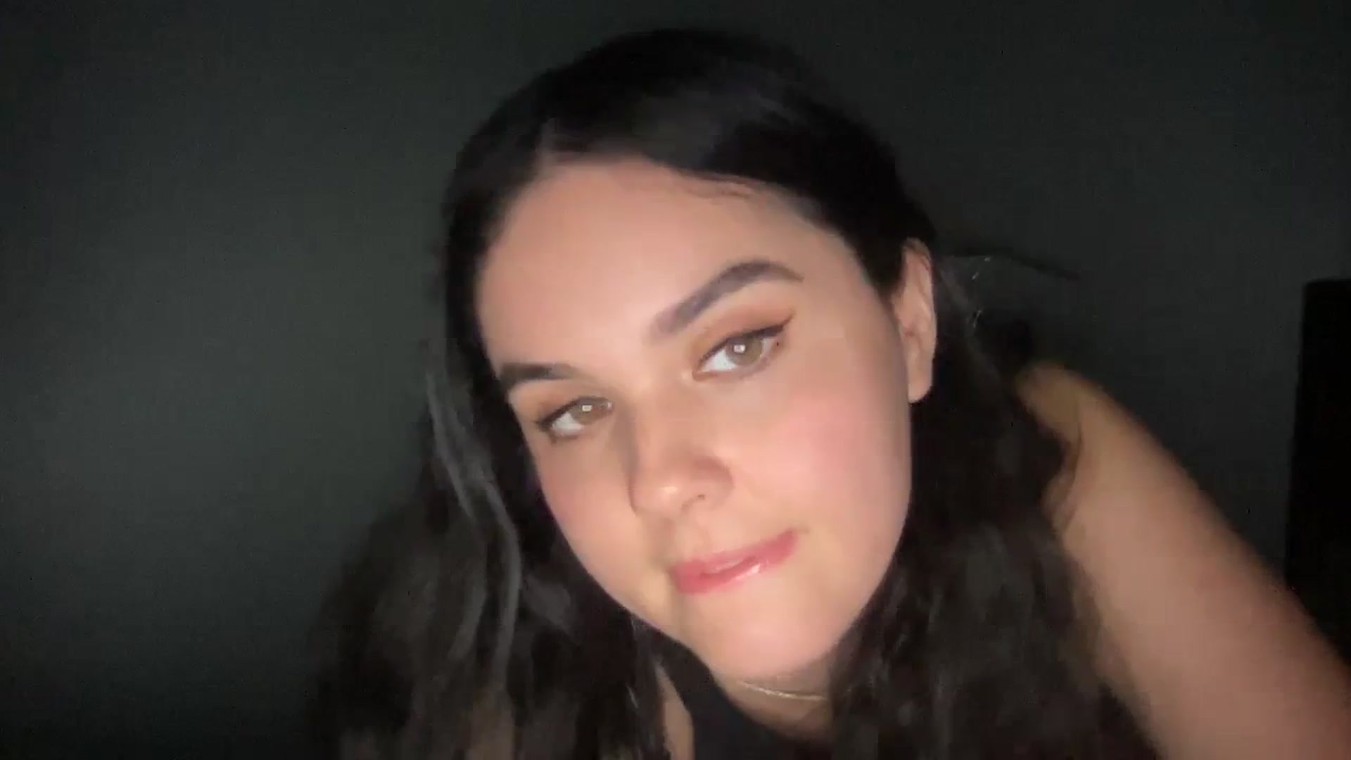 Gallery image thumbnail from Giaislovely's myfreecams stream on, 12/29/2023, 09:02 image 17 of 20