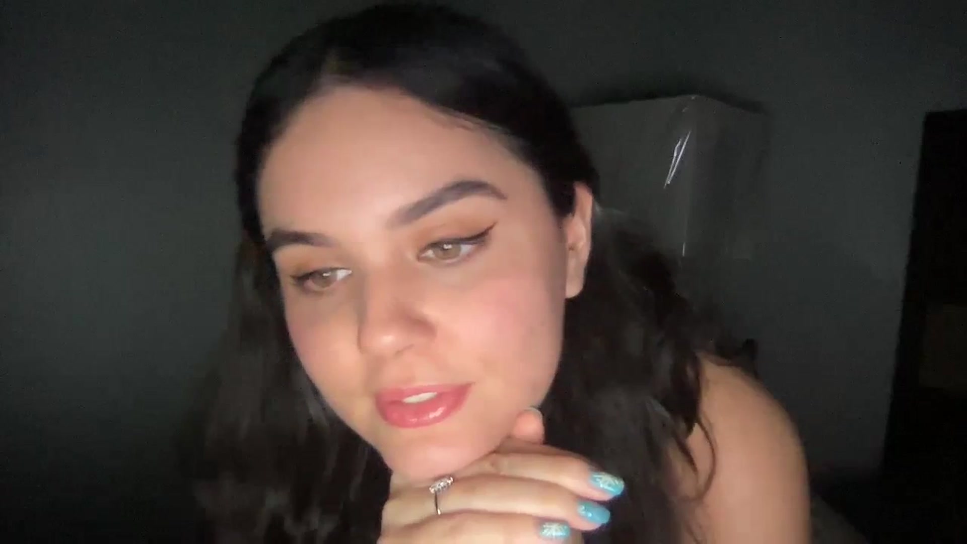 Gallery image thumbnail from Giaislovely's myfreecams stream on, 12/29/2023, 09:02 image 13 of 20