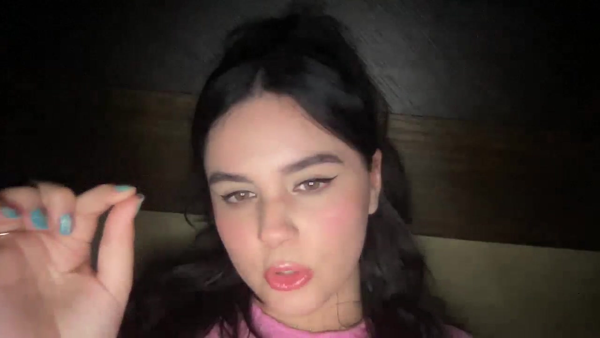 Gallery image thumbnail from Giaislovely's myfreecams stream on, 01/03/2024, 10:03 image 10 of 20